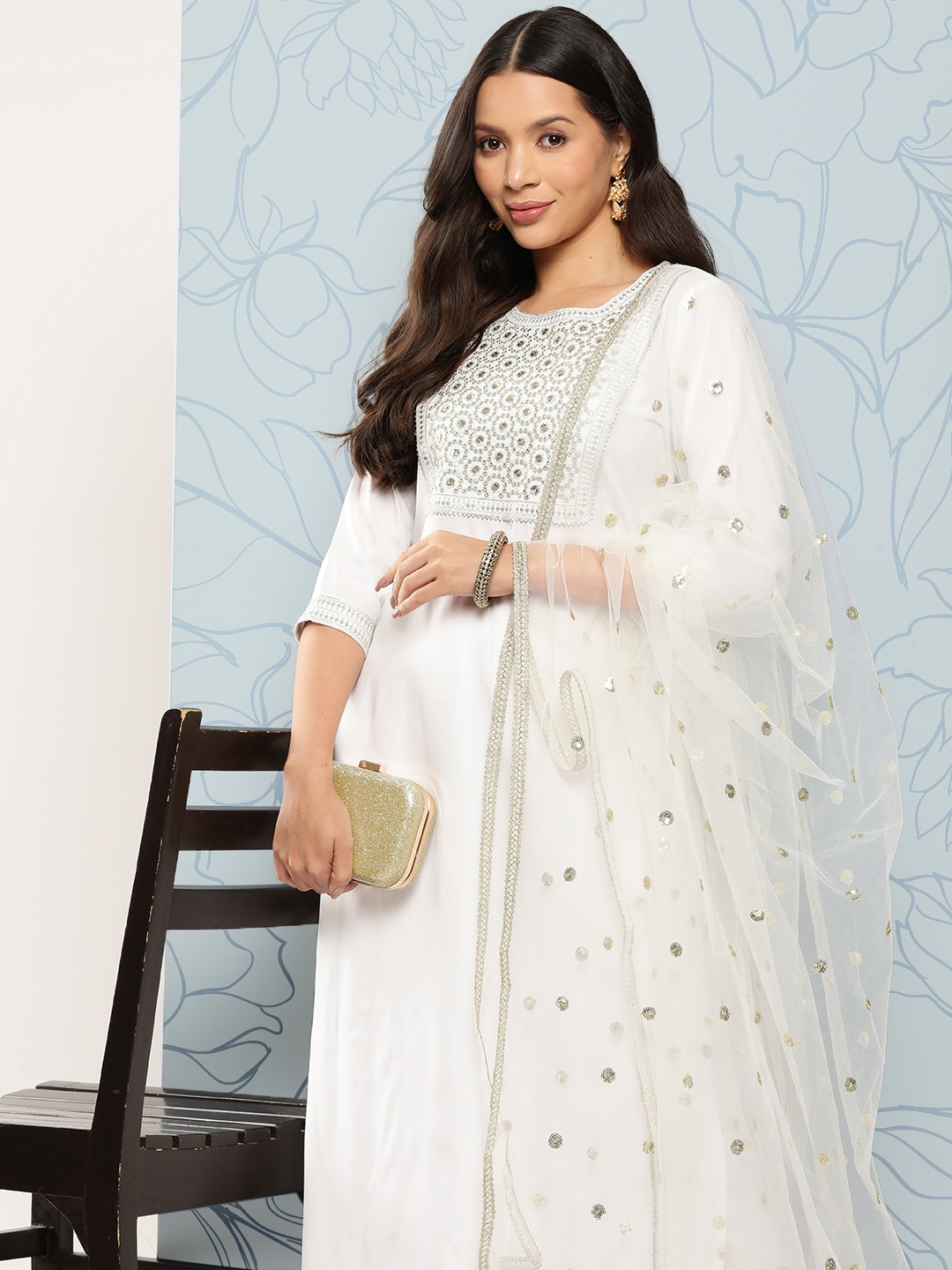 

Nayo Women White Embroidered Regular Thread Work Kurta with Palazzos & With Dupatta