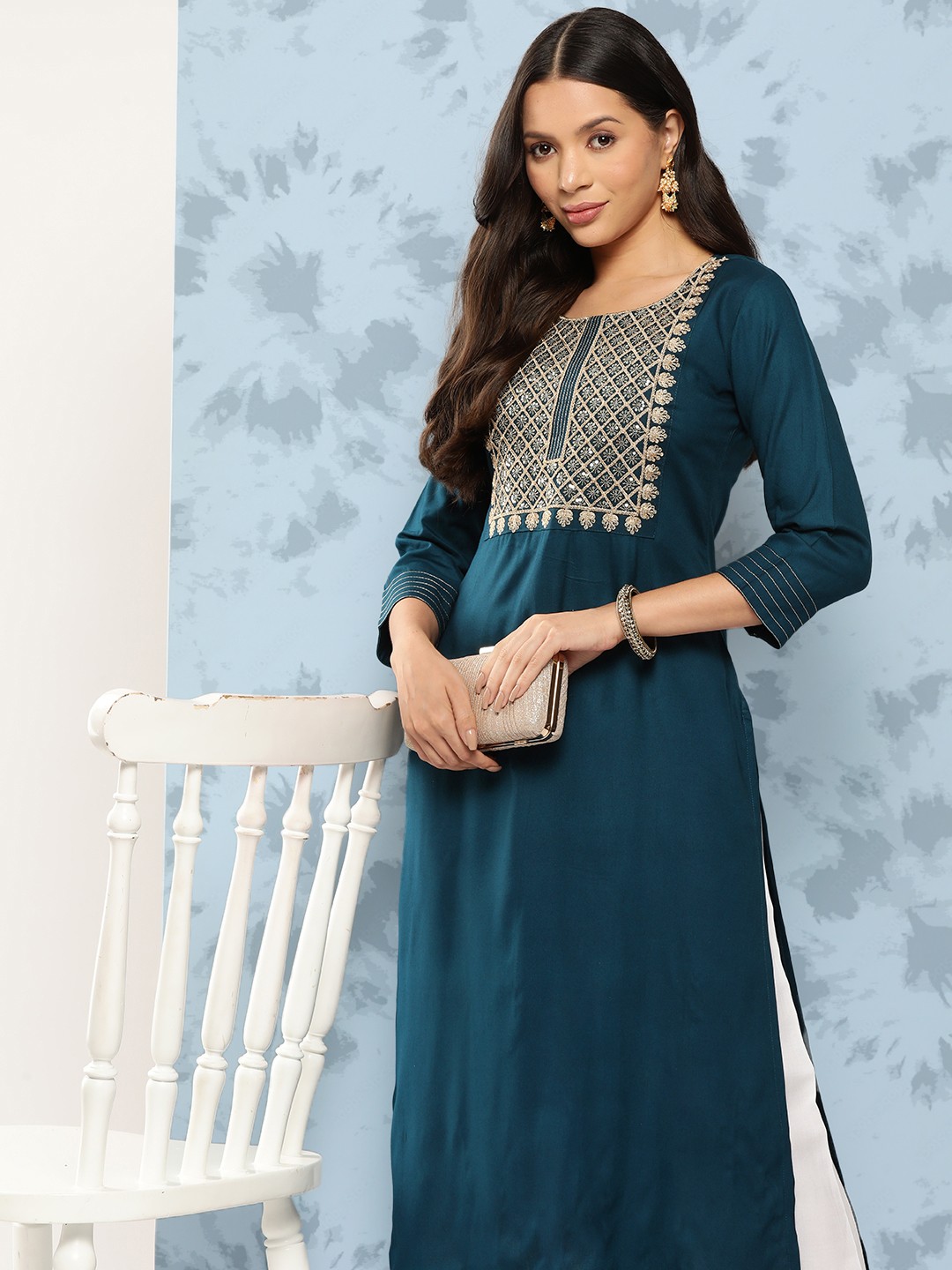 

Nayo Women Yoke Design Kurta, Teal
