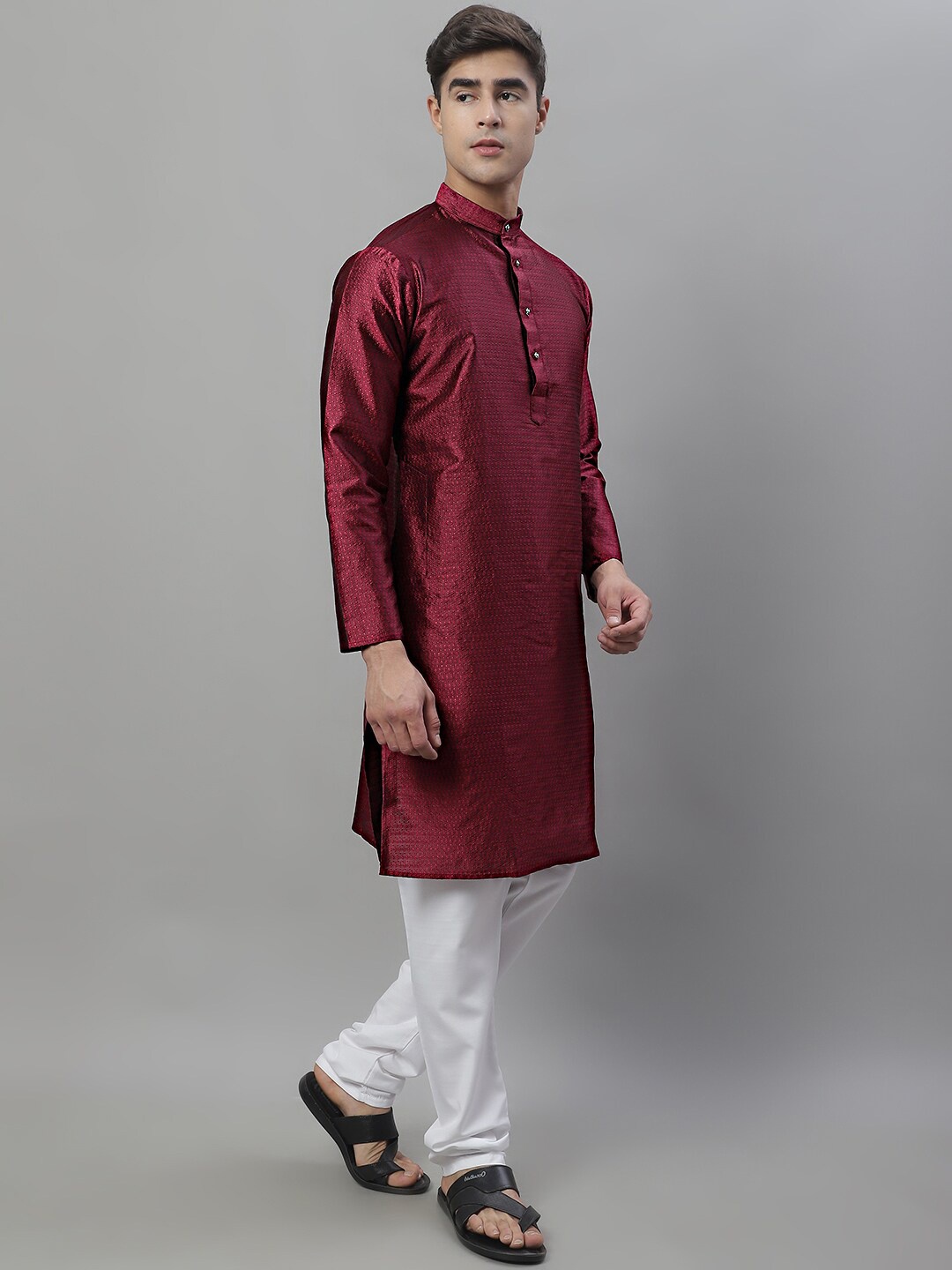 

Jompers Ethnic Motifs Woven Design Straight Kurta with Churidar, Maroon