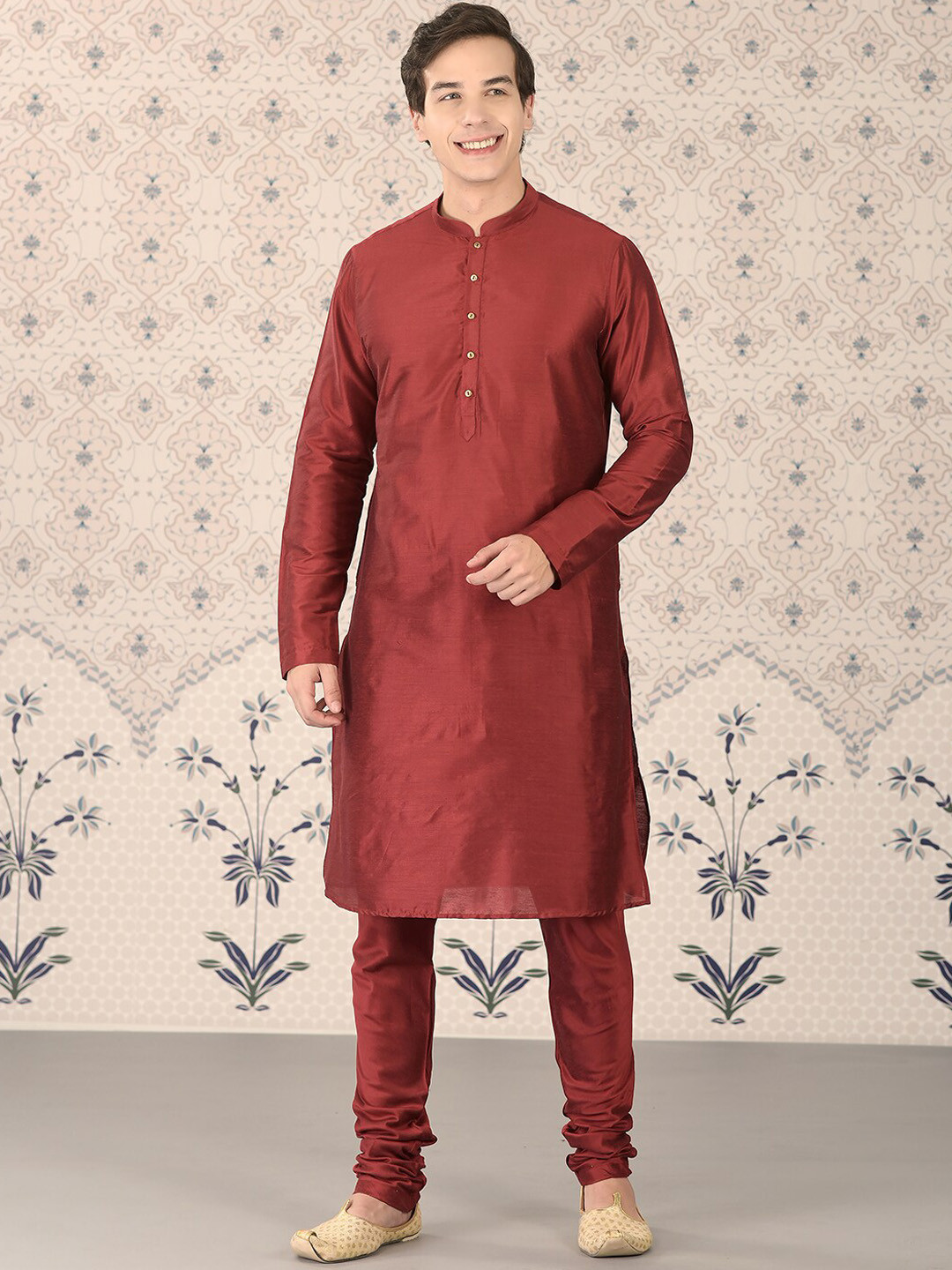 

Ode by House of Pataudi Maroon Mandarin Collar Kurta With Churidar & Nehru Jacket