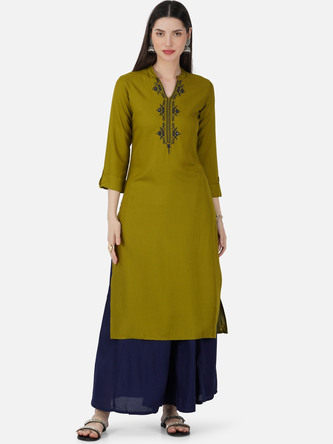 

SkyaSia Yoke Design Thread Work Mandarin Collar Kurta With Palazzos, Green