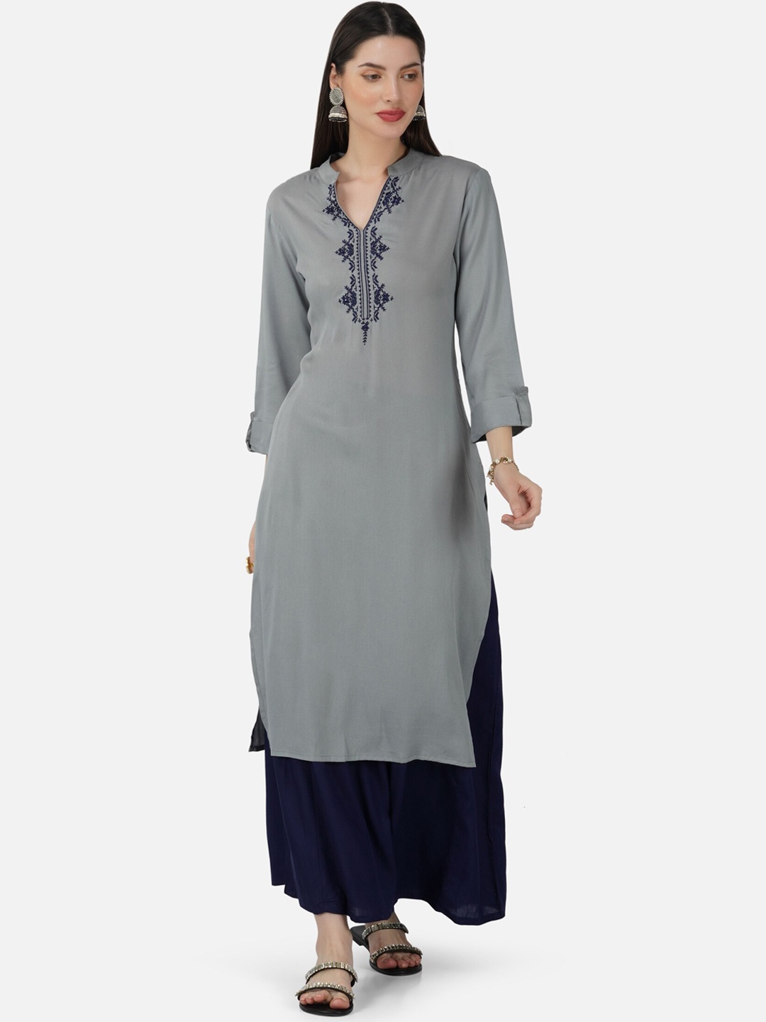 

SkyaSia Geometric Yoke Design Thread Work Mandarin Collar Kurta With Palazzos, Grey