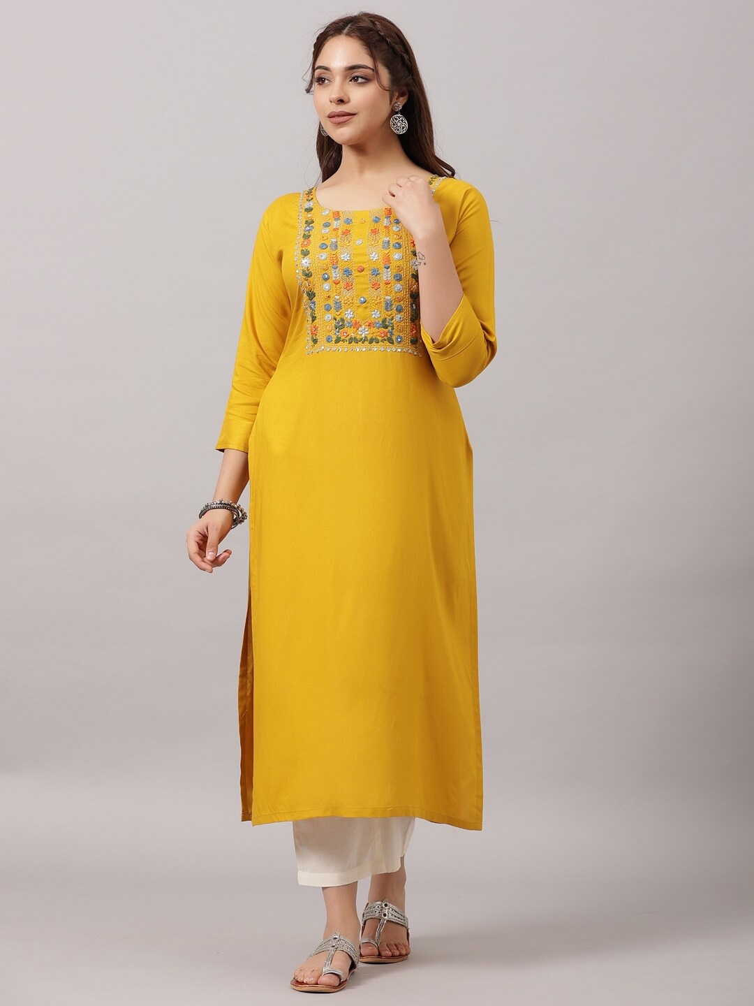 

Amchoor Floral Embroidered Sequined Straight Kurta, Mustard