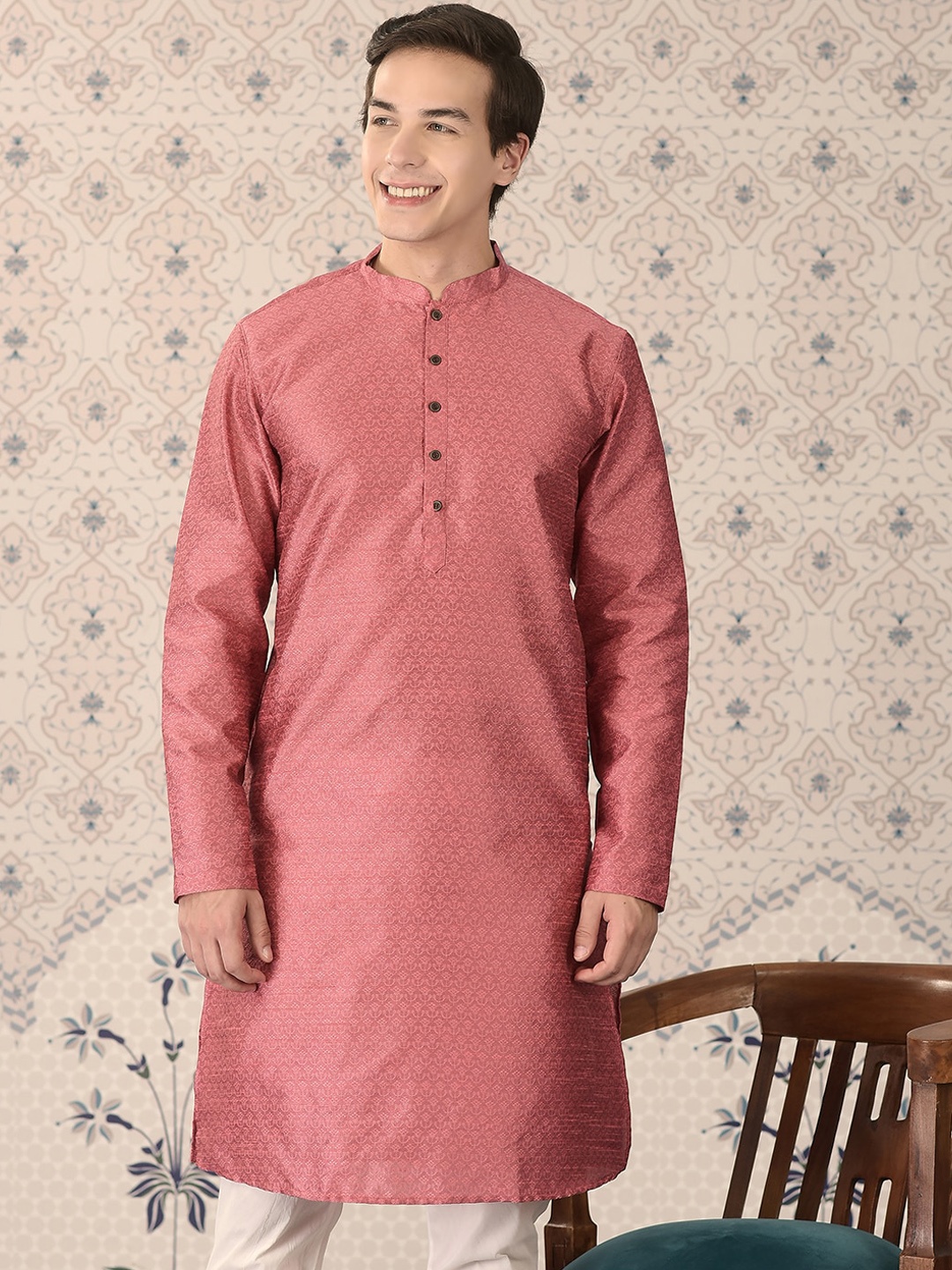 

Ode by House of Pataudi Pink Mandarin Collar Woven Design Straight Kurta