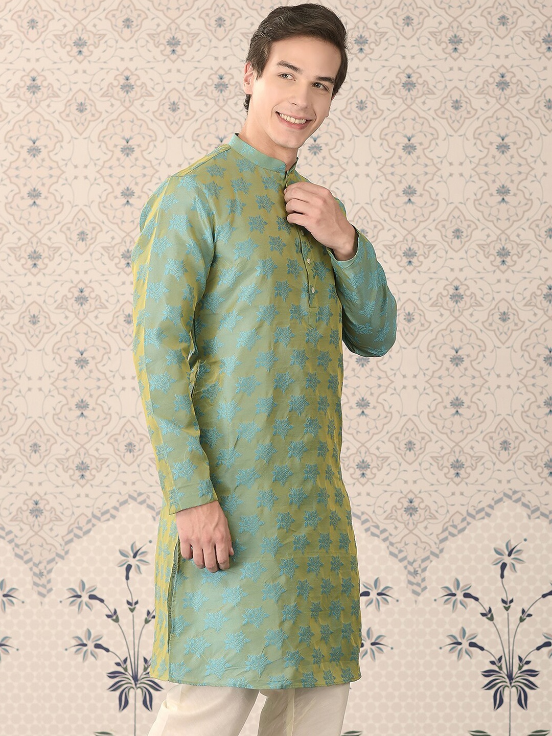 

Ode by House of Pataudi Green Mandarin Collar Woven Design Straight Kurta