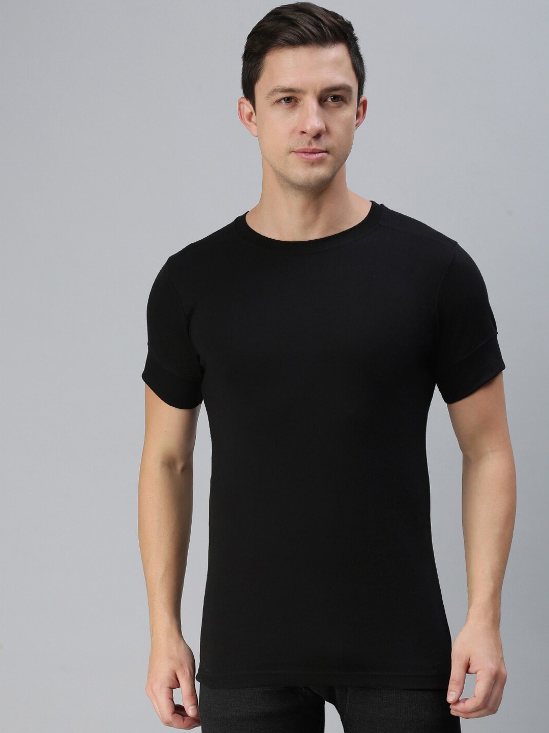 

Macroman M-Series Men Hotmax Half Sleeves Ultra Soft Thermal Tops, Black