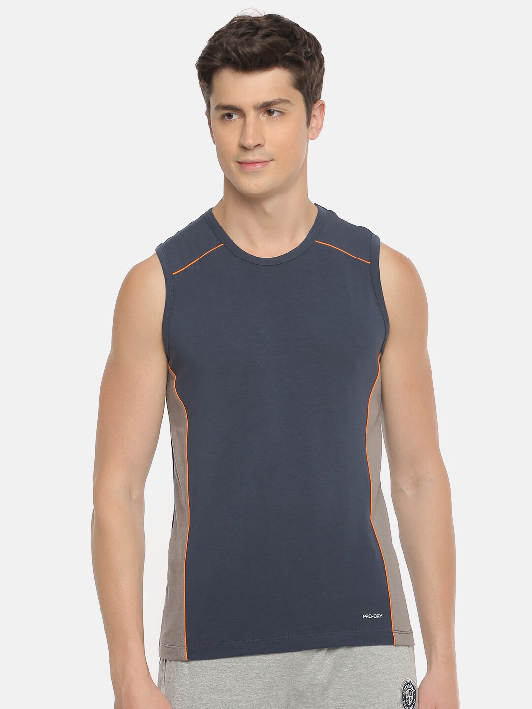 

Macroman M-Series Sleeveless Cotton Sports T-shirt, Grey