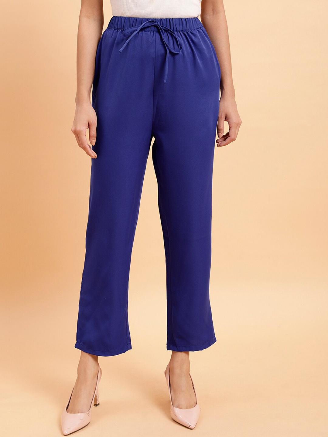 

MINT STREET Women Mid-Rise Regular Trousers, Blue