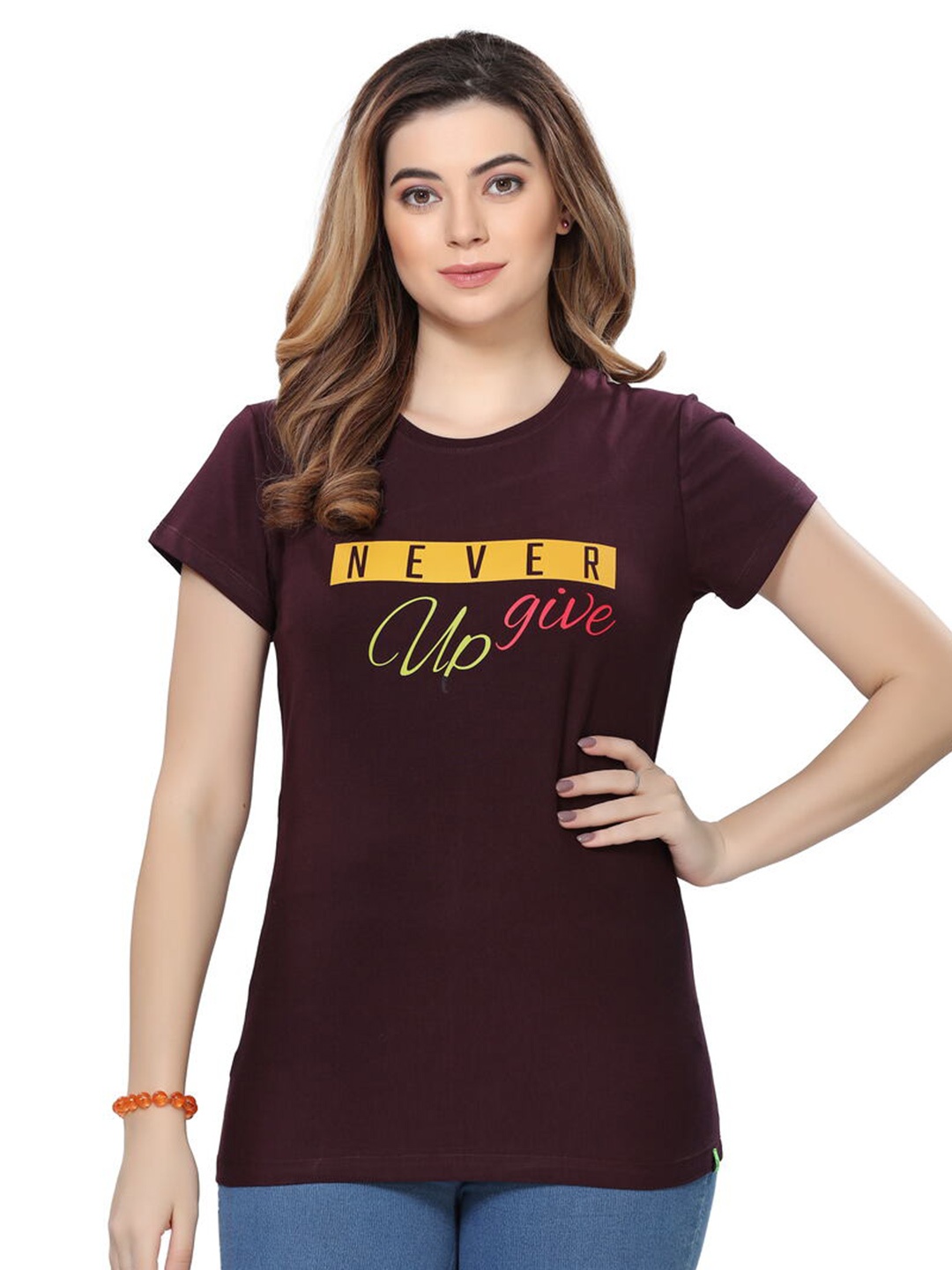 

TITTLI Typography Printed Cotton T-shirt, Maroon