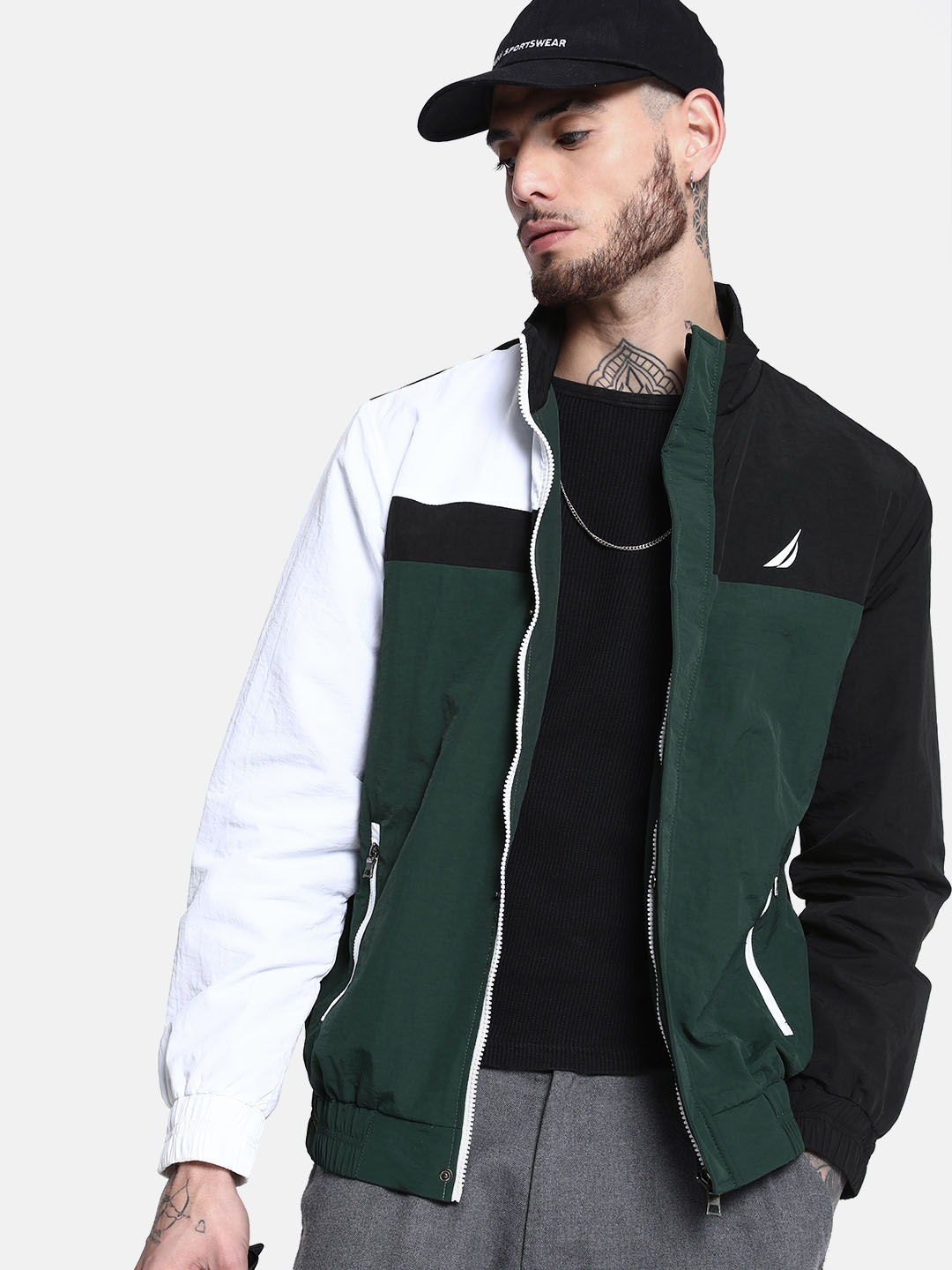 

Nautica Men Colourblocked Tailored Jacket, Green