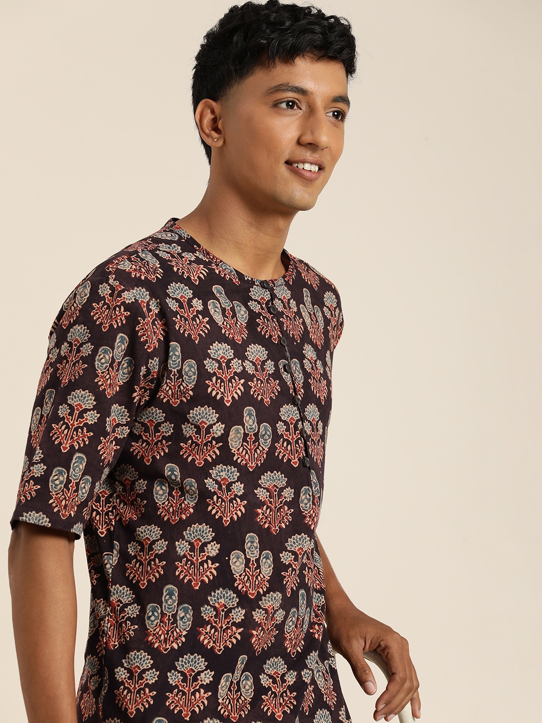 

Taavi Men Pure Cotton Floral Printed Ajrakh Casual Shirt, Coffee brown