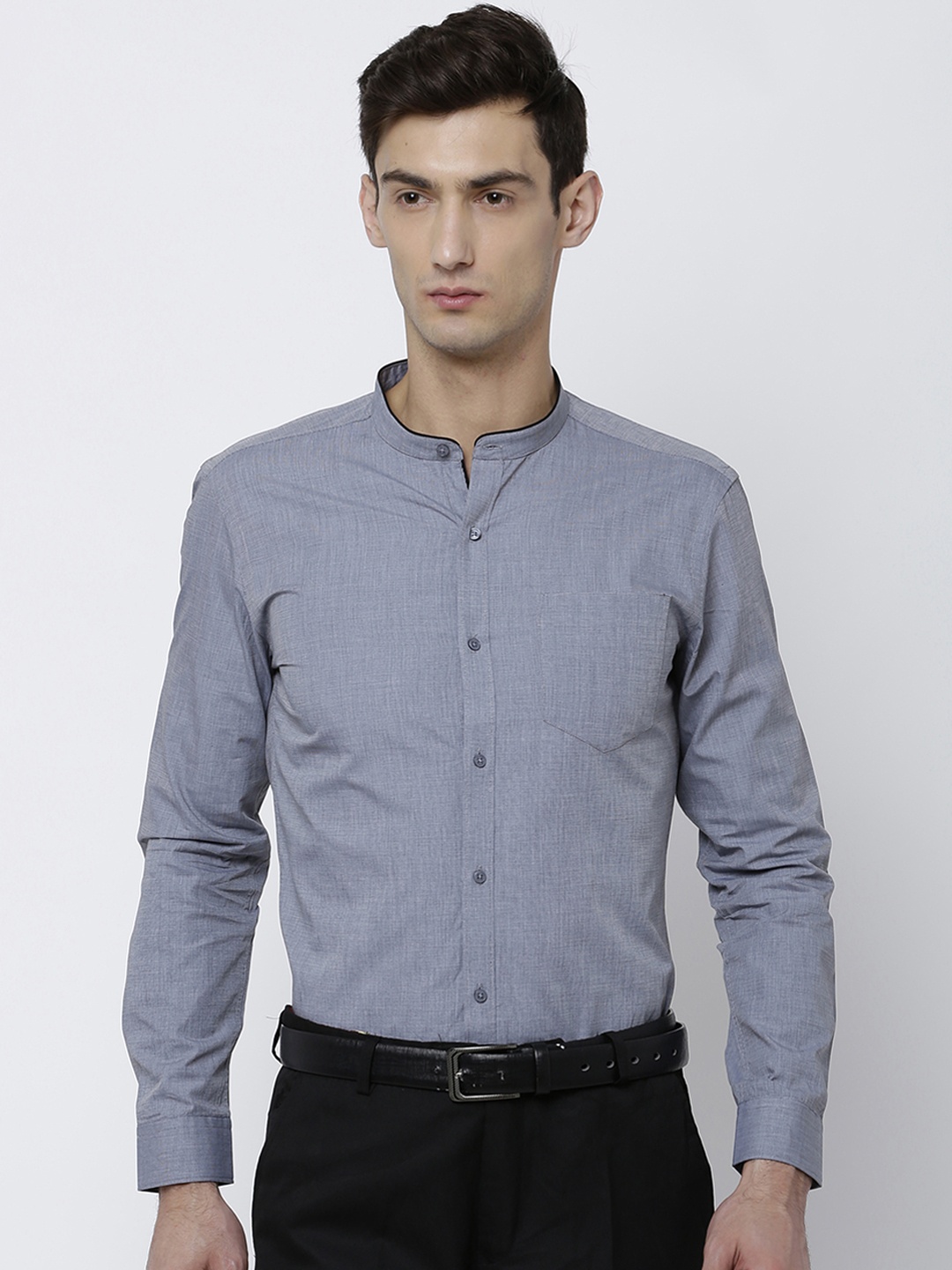 

Black coffee Men Grey Slim Fit Solid Formal Shirt