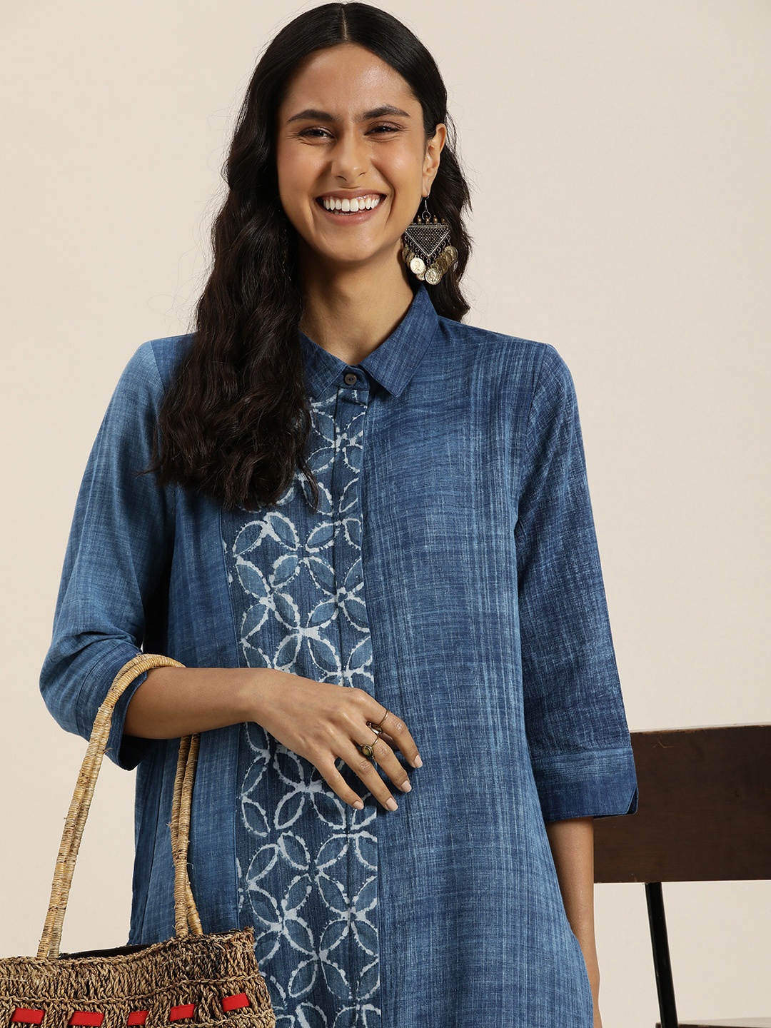 

Taavi Shirt Collar Floral Printed Indigo Denim Kurta with Palazzos, Navy blue
