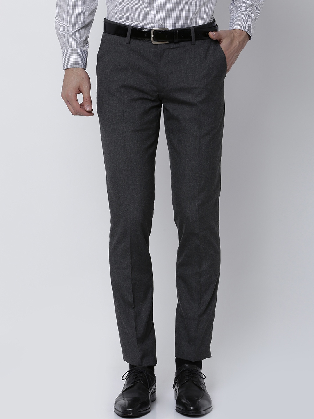 

Black coffee Men Charcoal Slim Fit Solid Formal Trousers