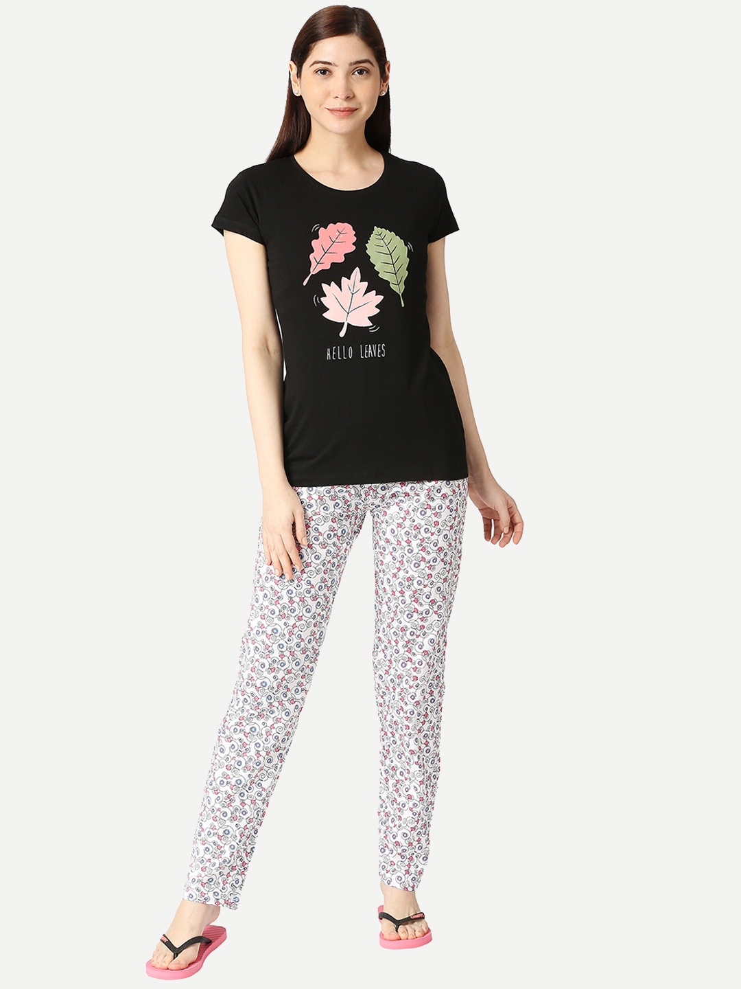

zebu Graphic Printed Pure Cotton Night Suit, Black