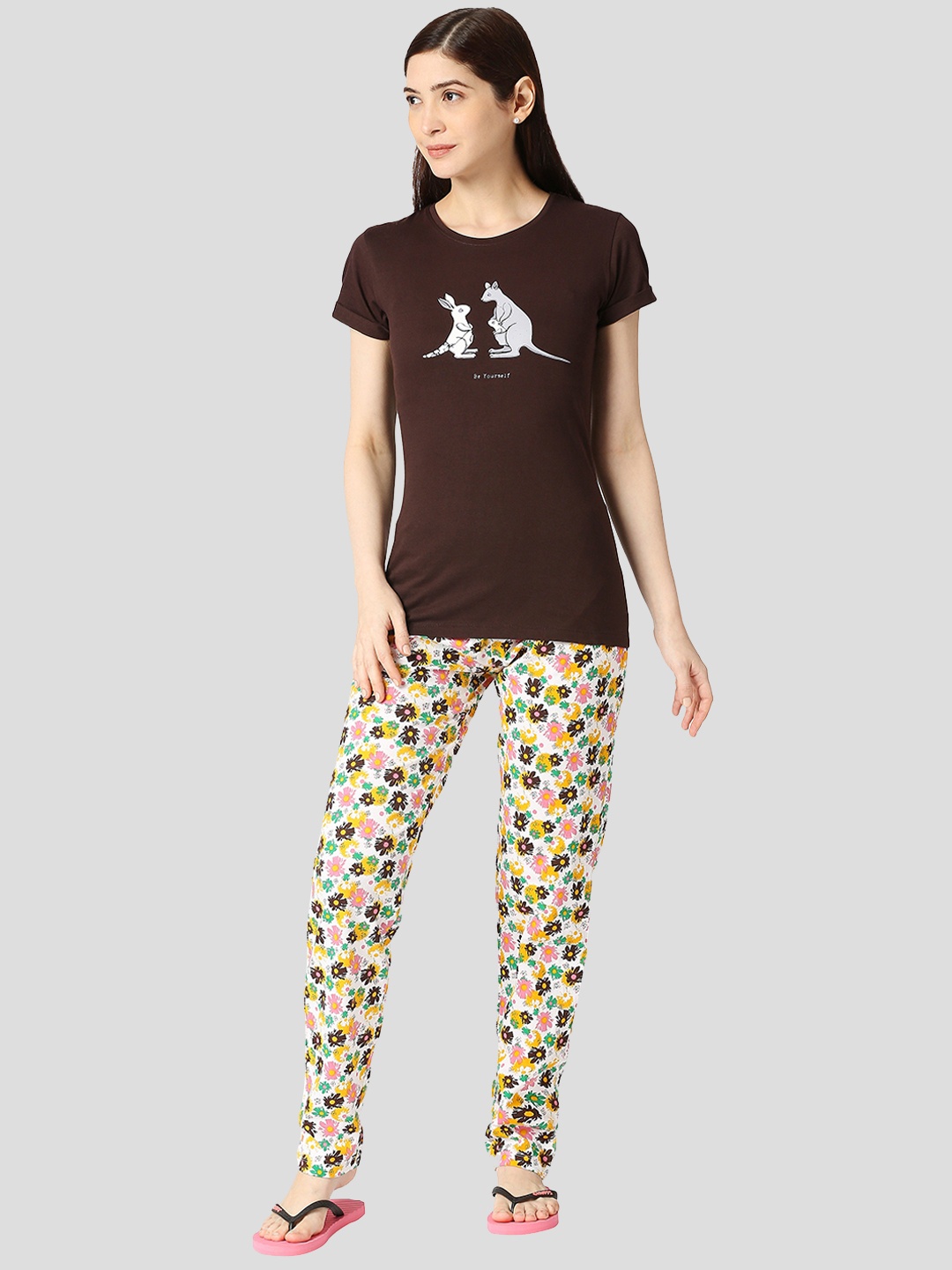 

zebu Graphic Printed Pure Cotton Night Suit, Brown