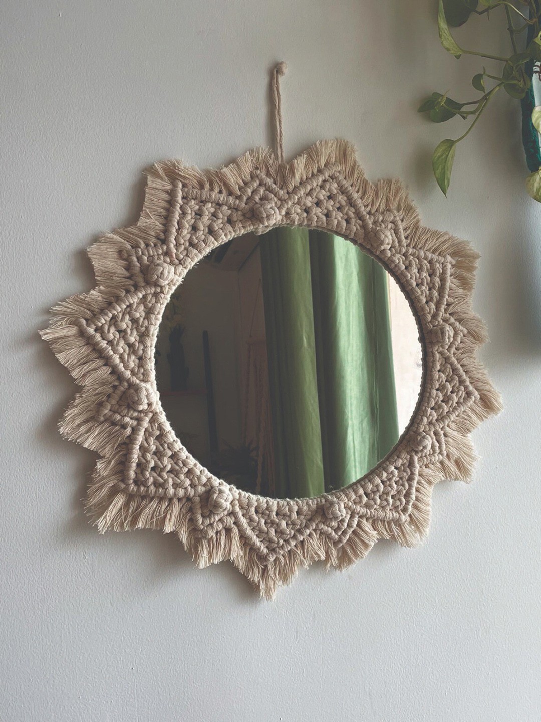 

Story of Knots Off White Sunflower Design Macrame Wall Mirror