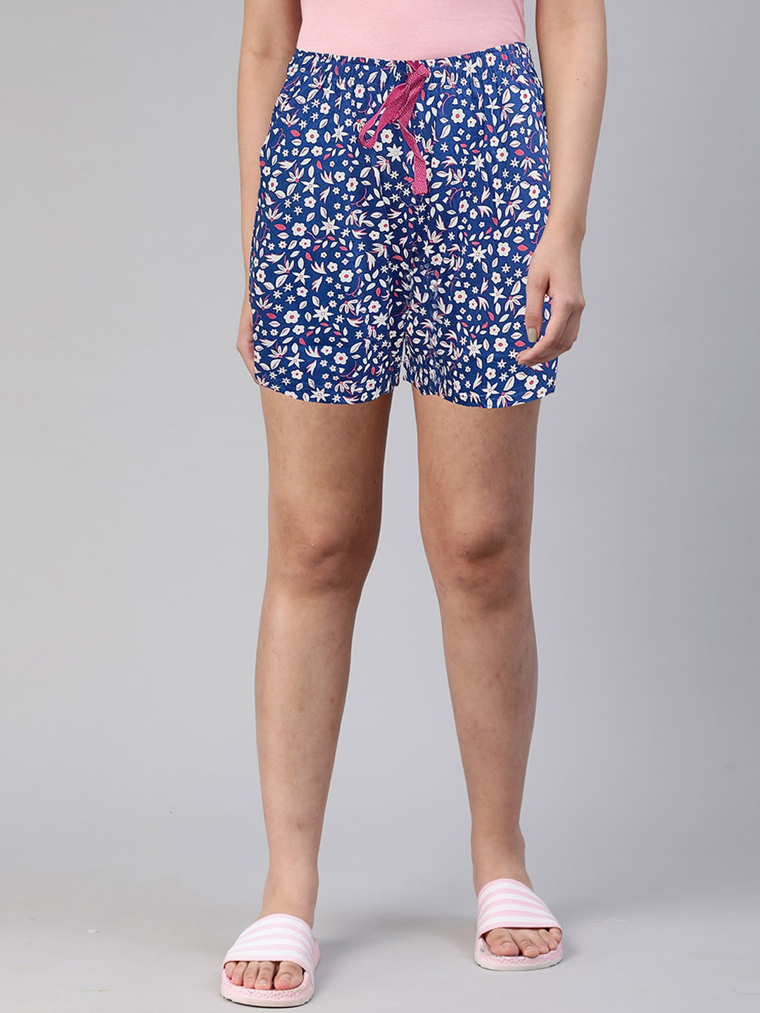 

LYRA Women Floral Printed Mid-Rise Cotton Lounge Shorts, Blue