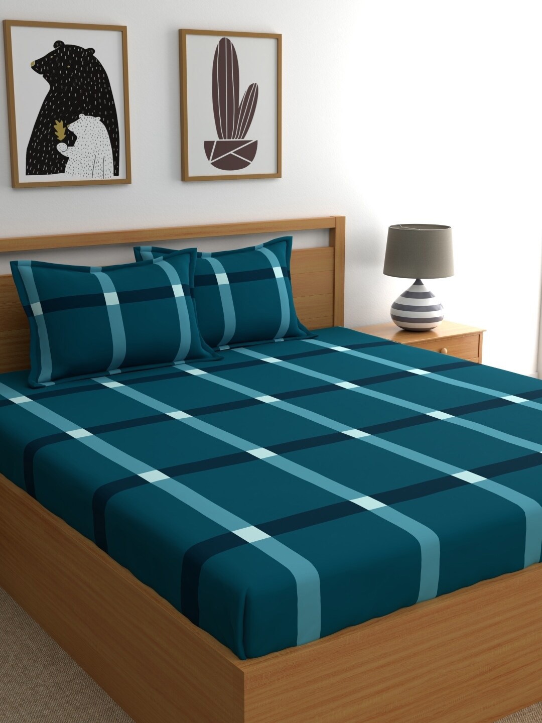 

Home Ecstasy Teal Blue Geometric Cotton Fitted 140 TC King Bedsheet With 2 Pillow Covers