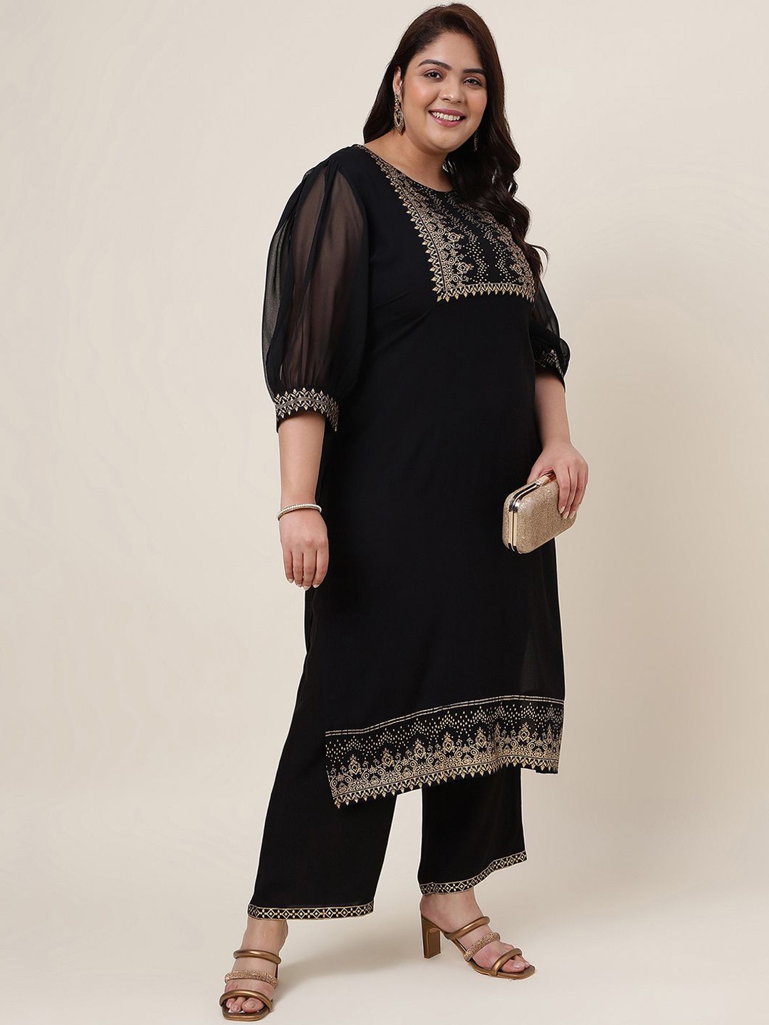 

SKYLEE Plus Size Black Ethnic Motifs Foil Printed Puff Sleeves Cotton Silk Kurta