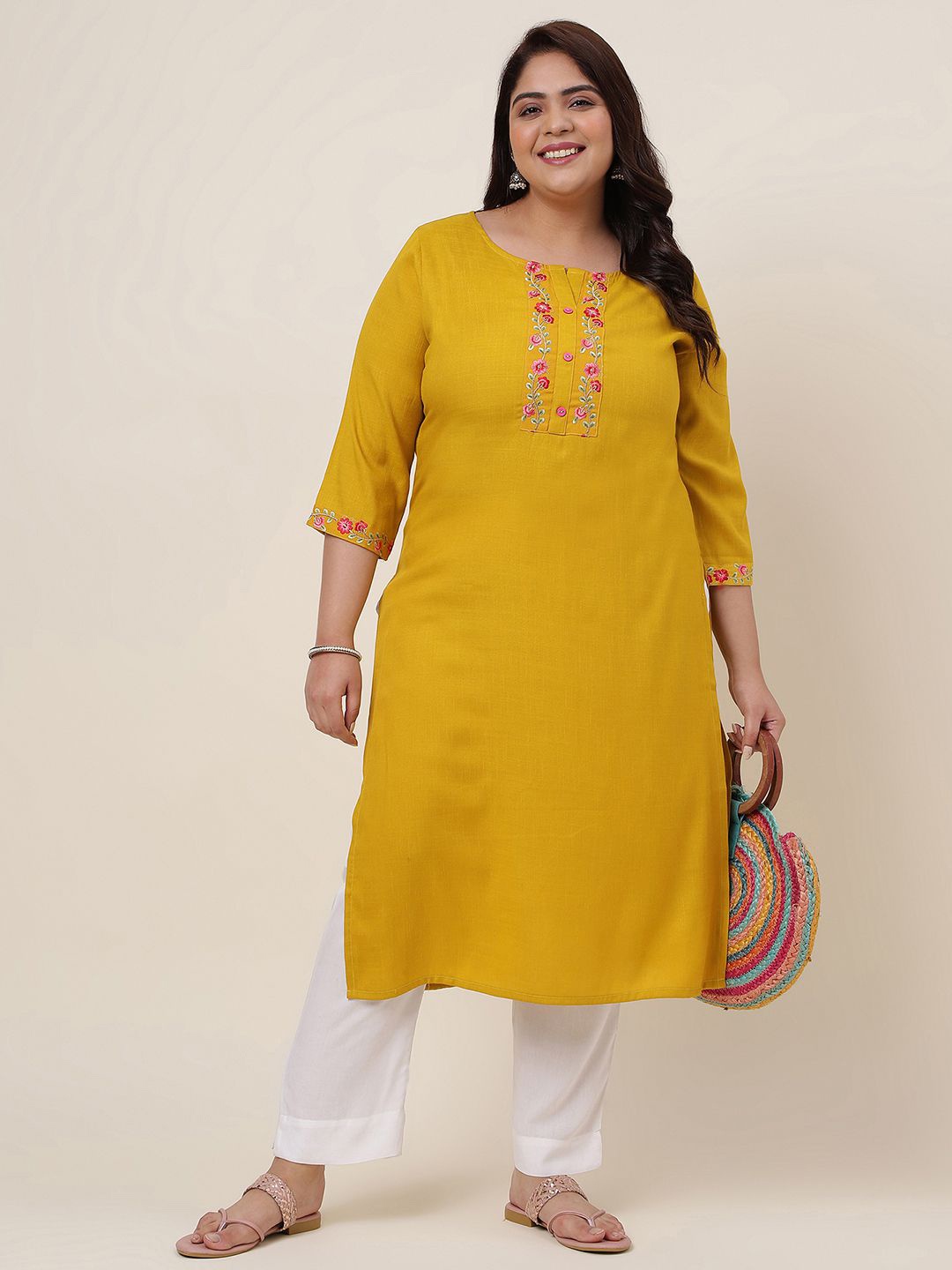 

SKYLEE Plus Size Mustard Yellow Floral Embroidered Kurta