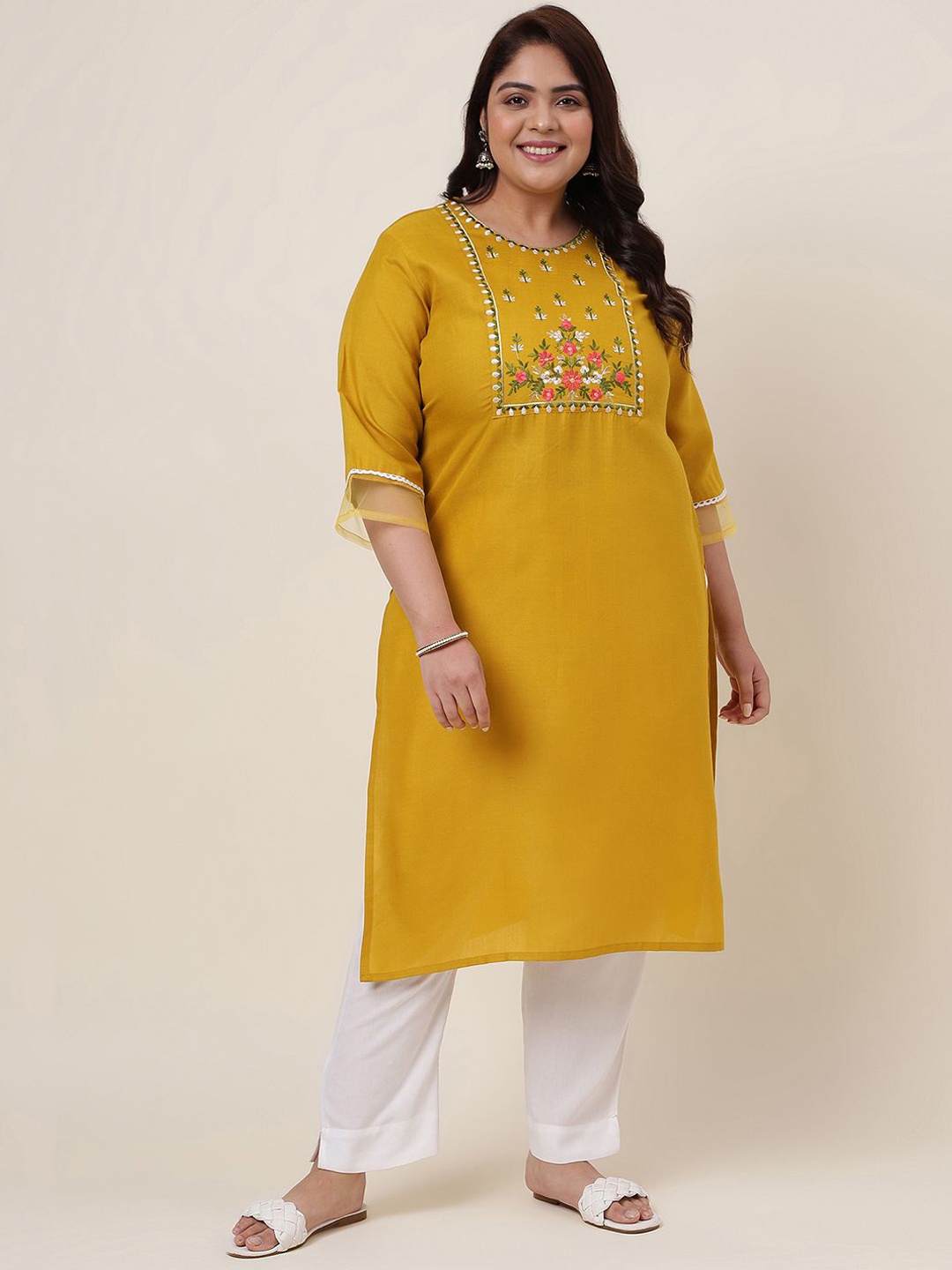 

SKYLEE Plus Size Mustard Yellow Floral Embroidered Gotta Patti Kurta