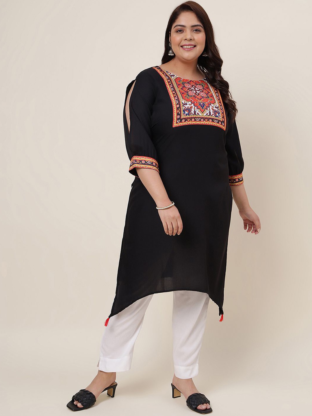 

KALINI Ethnic Motifs Printed Straight Kurta, Black