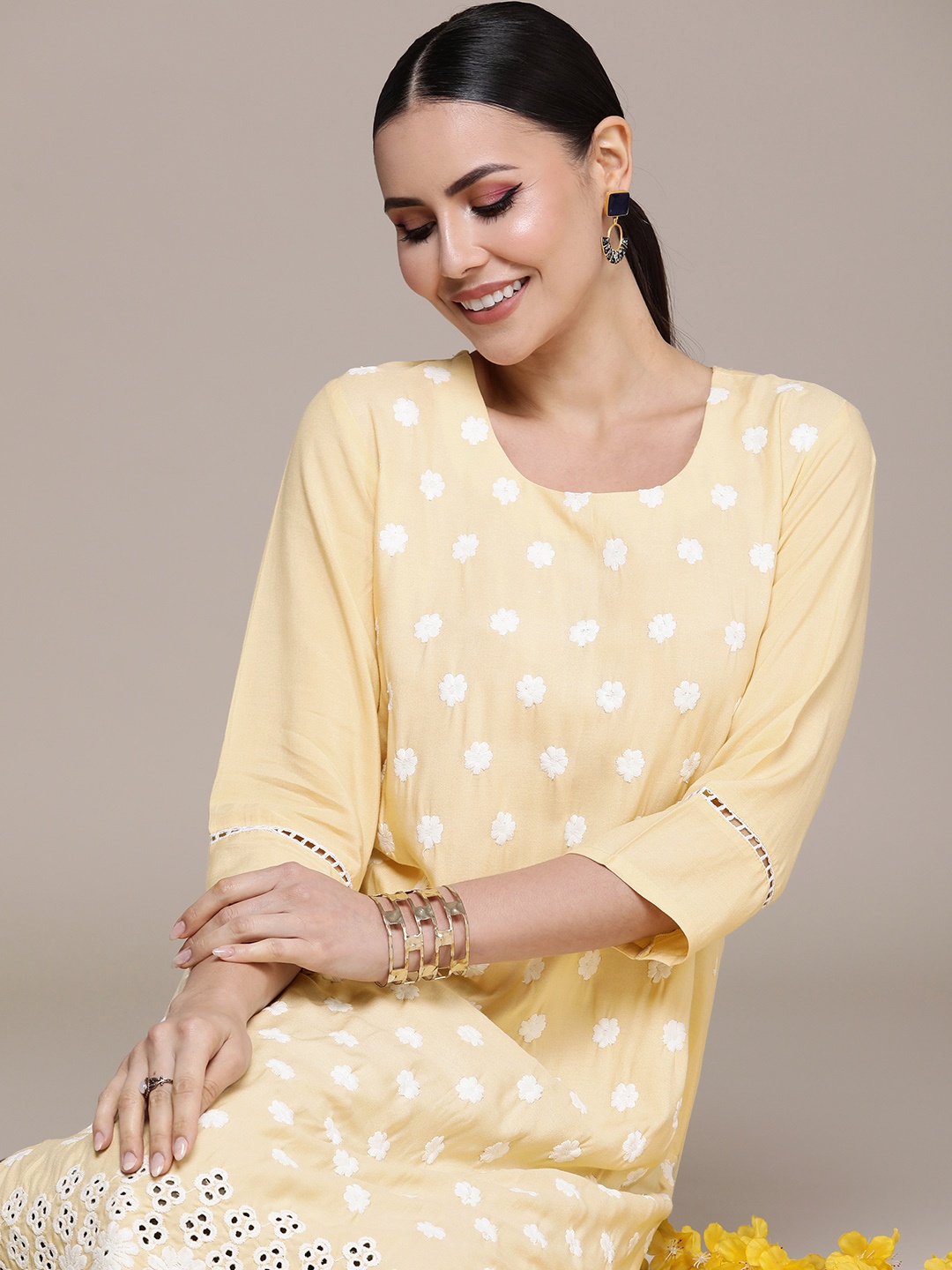

Anouk Ethnic Motifs Printed Kurta, Yellow