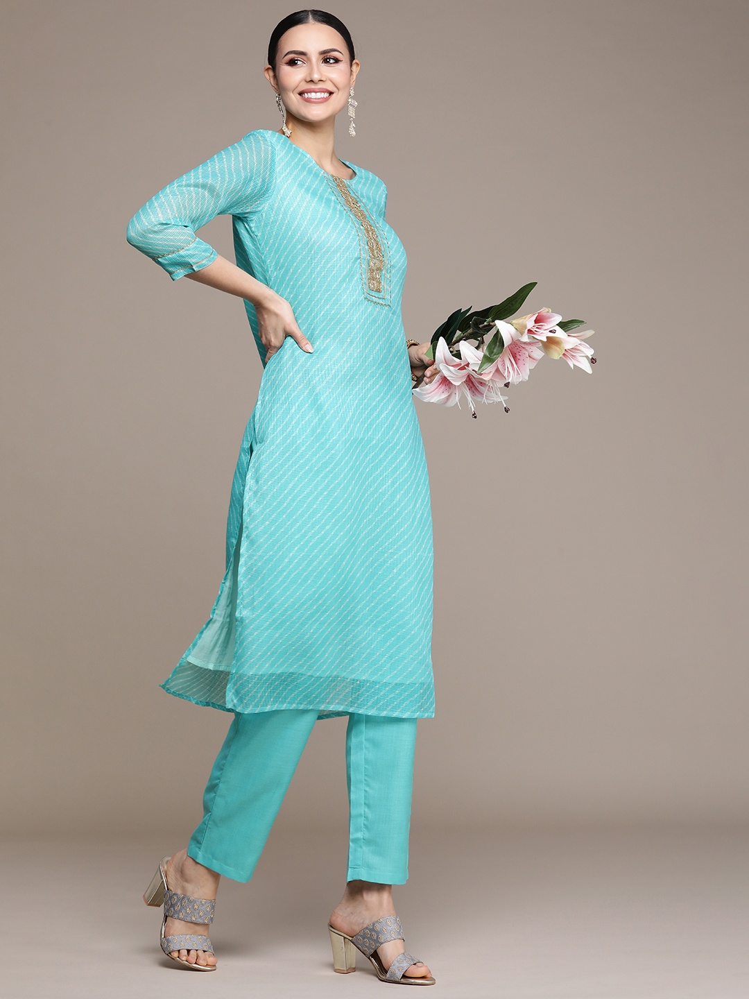 

Anouk Women Turquoise Blue Striped Regular Sequinned Kurta with Trousers