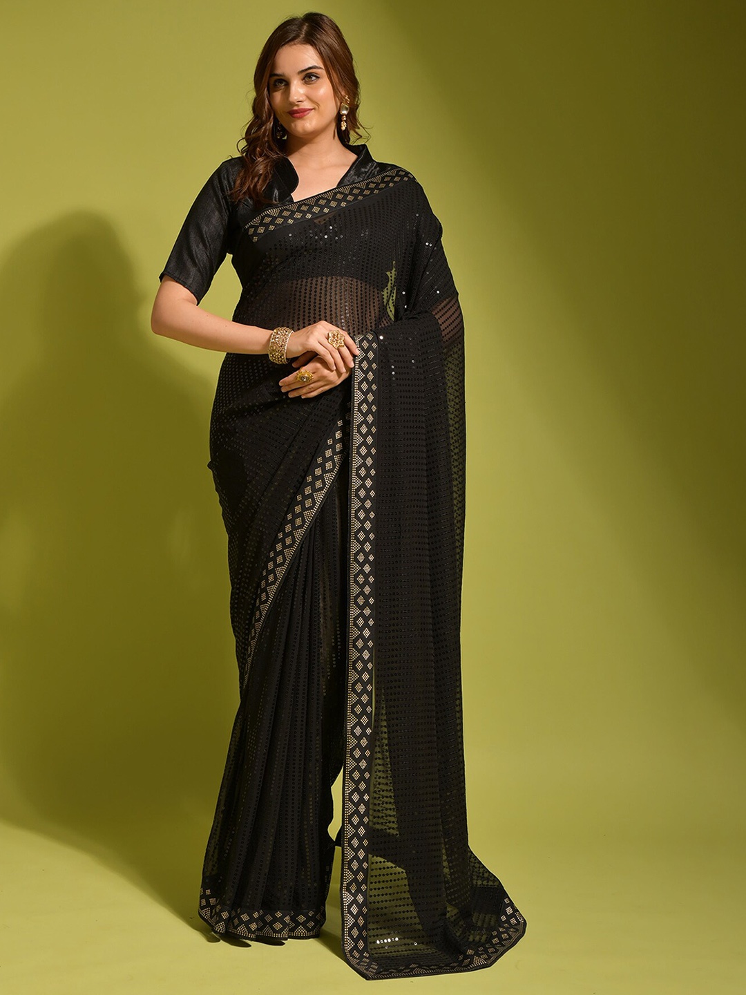 

AVANSHEE Embellished Sequinned Pure Georgette Saree, Black