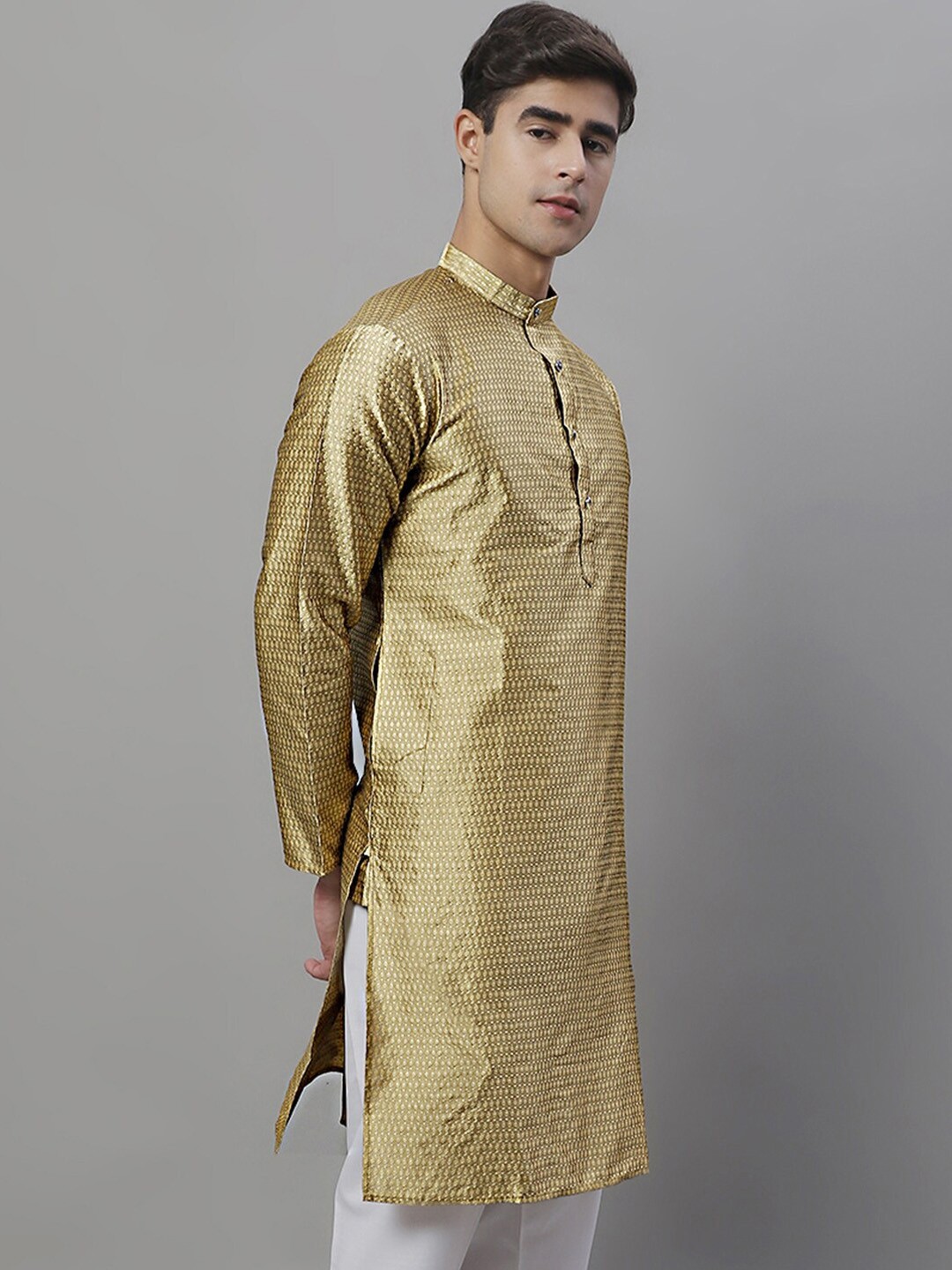 

Jompers Mandarin Collar Woven Design Kurta, Gold