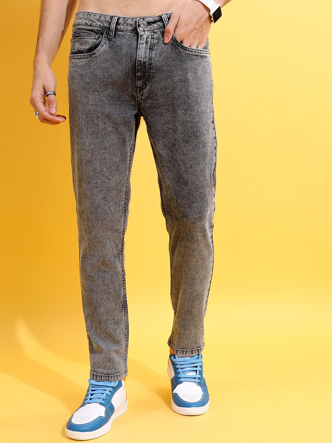 

Highlander Men Grey Slim Fit stretchable Jeans