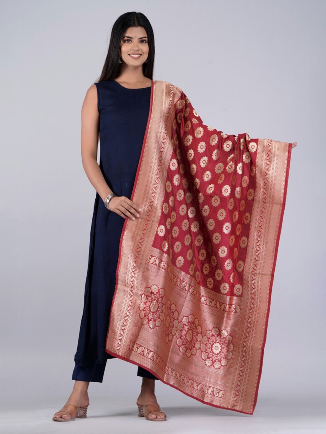 

HERE&NOW Red & Gold Ethnic Motifs Woven Design Cotton Silk Dupatta