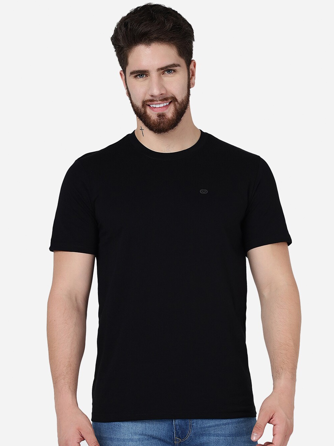 

JADE BLUE Round Neck Slim Fit Cotton T-shirt, Black