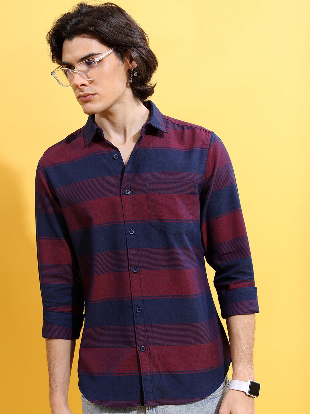

HIGHLANDER Red & navy blue Horizontal Striped Slim Fit Casual Shirt