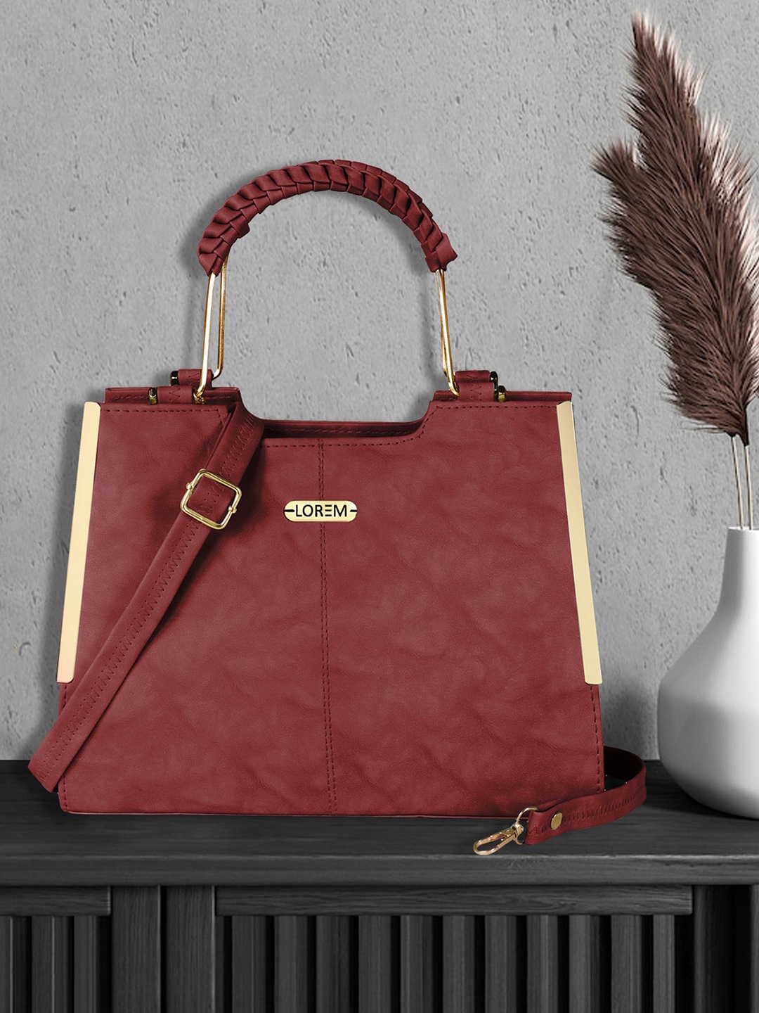 

LOREM Structured Handheld Bag, Maroon