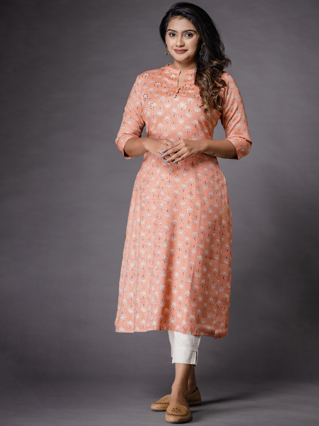 

Vismay Geometric Printed A-Line Kurta, Orange