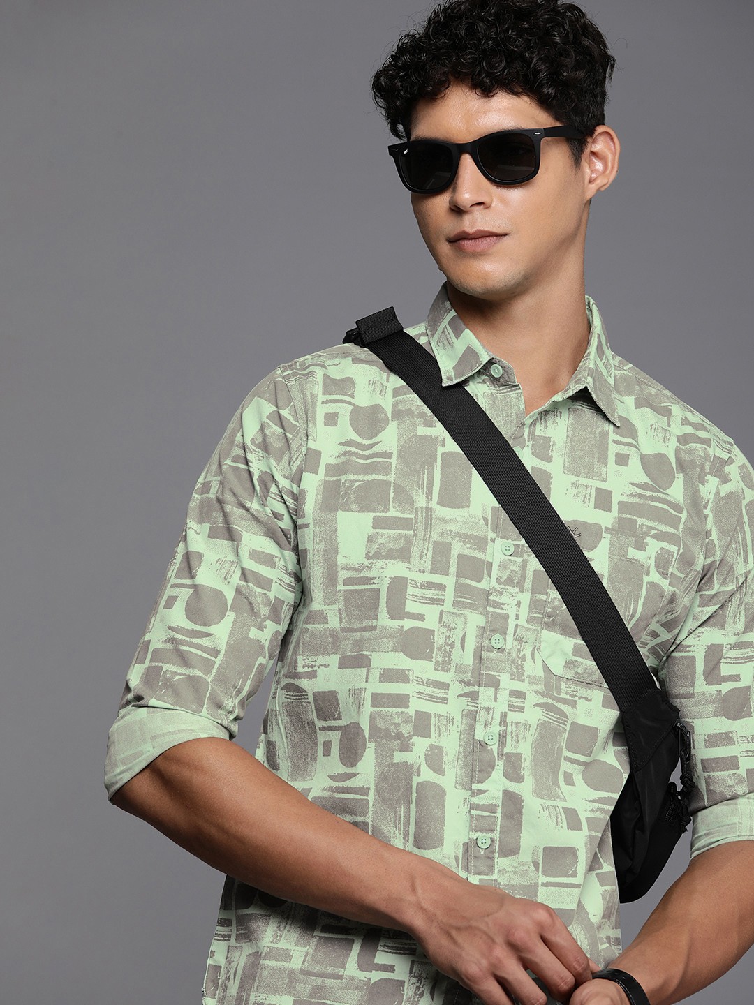 

WROGN Men Slim Fit Printed Pure Cotton Casual Shirt, Green