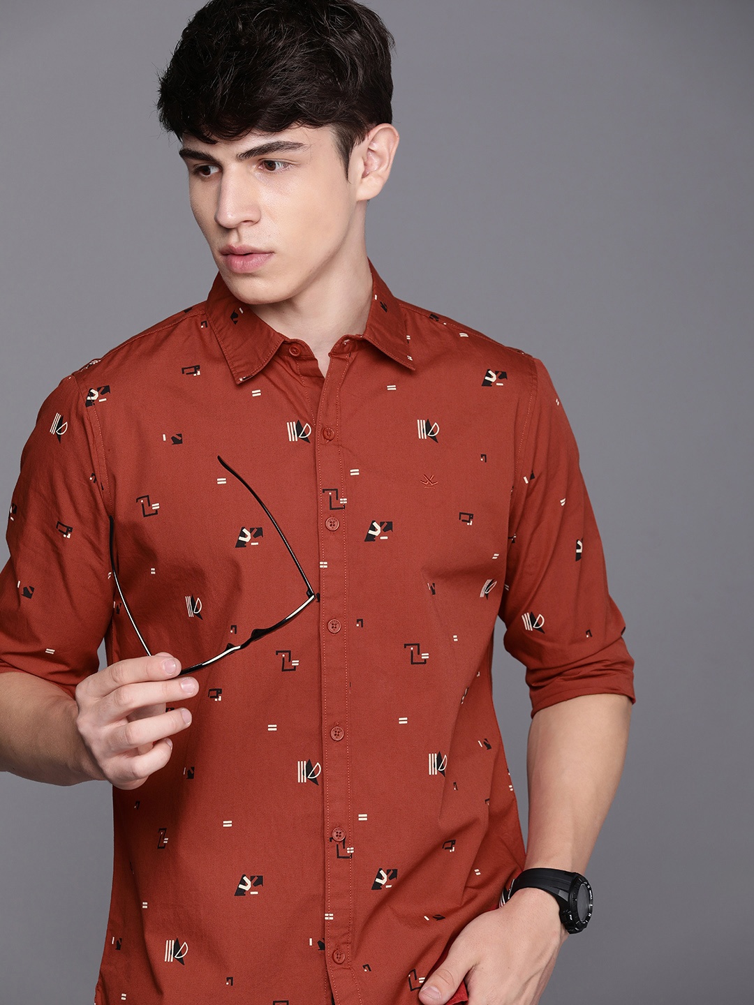 

WROGN Slim Fit Geometric Printed Pure Cotton Casual Shirt, Rust