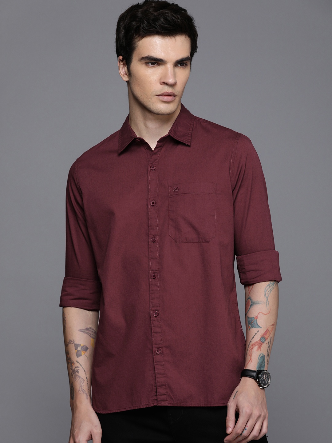 

WROGN Men Pure Cotton Slim Fit Opaque Casual Shirt, Maroon