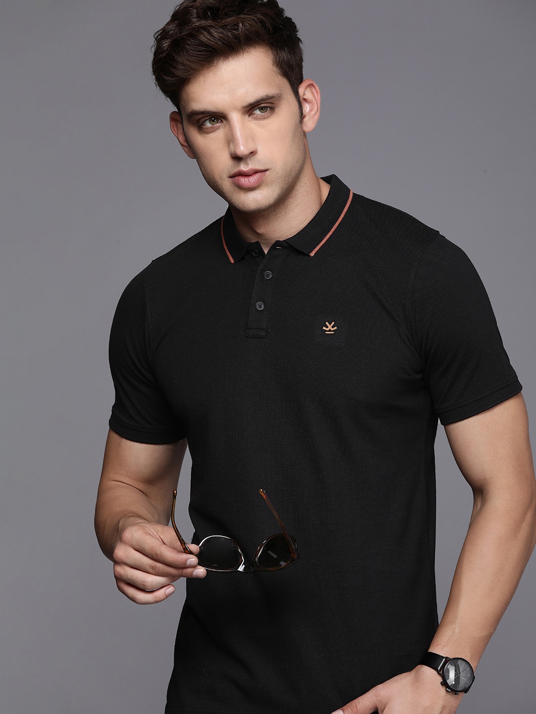 

WROGN Solid Polo Collar Slim Fit T-shirt, Black