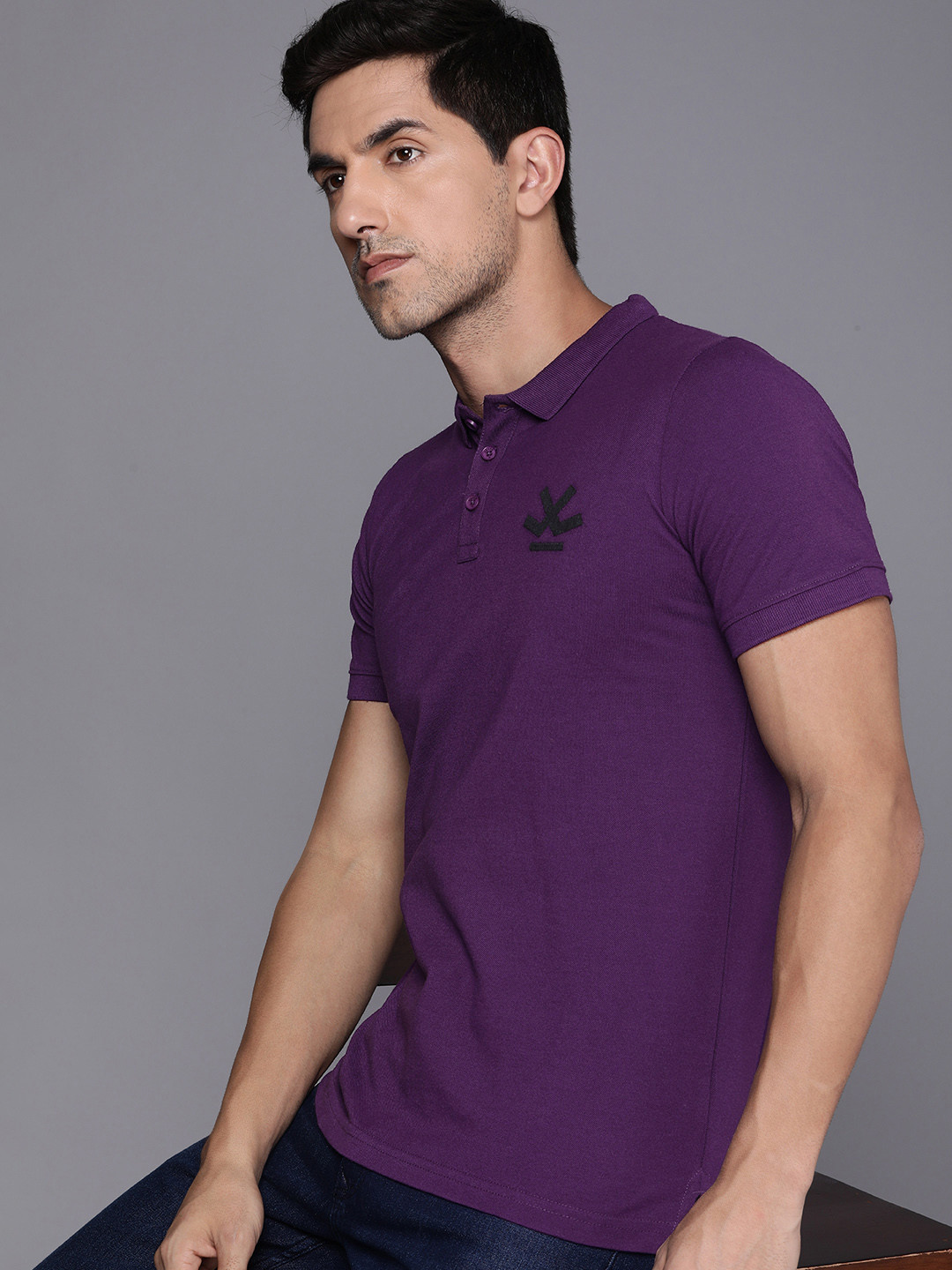 

WROGN Men Polo Collar Slim Fit T-shirt With Brand Logo Detail, Purple