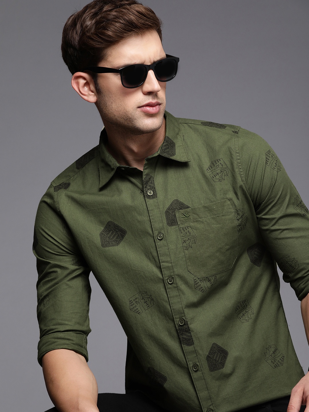 

WROGN Men Pure Cotton Slim Fit Printed Casual Shirt, Olive