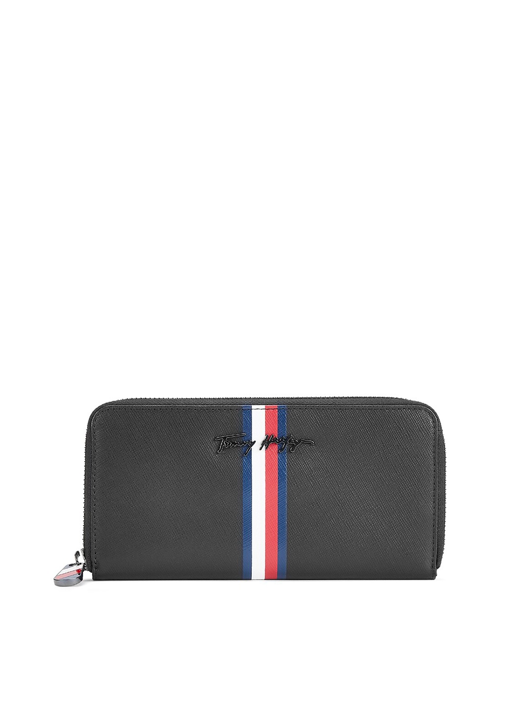 

Tommy Hilfiger Women Leather Zip Around Wallet, Black