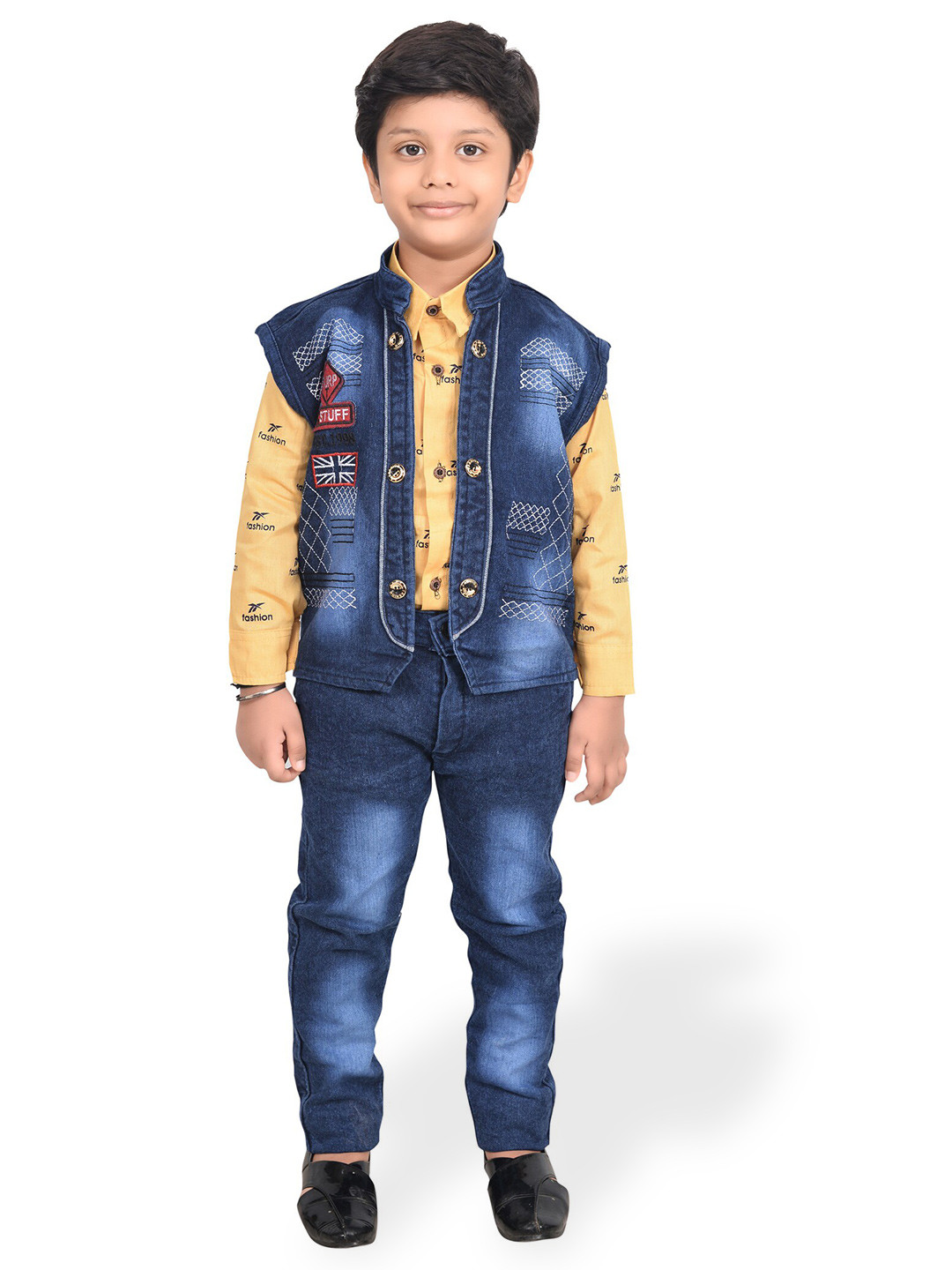 

KIDZAREA Boys Printed Shirt with Trousers & Jacket, Yellow