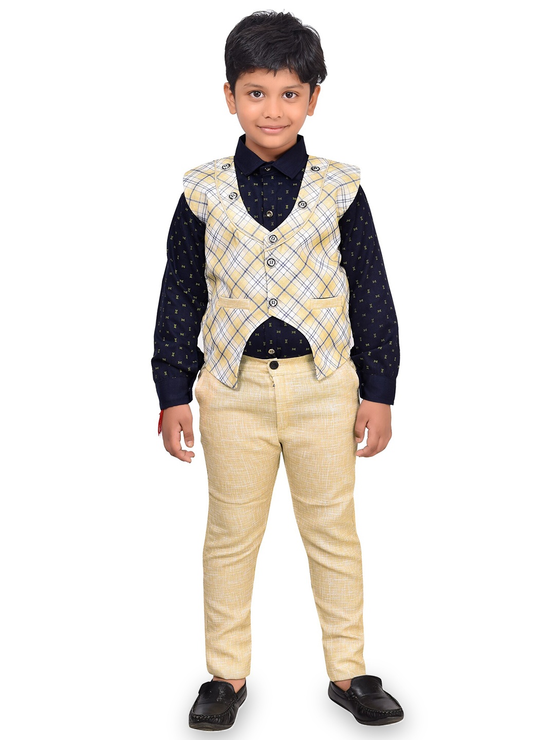

KIDZAREA Boys Printed Shirt With Trousers & Waistcoat Set, Beige