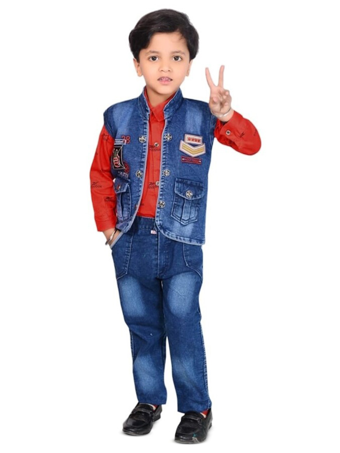 

KIDZAREA Boys Printed Shirt with Trousers & Jacket, Red