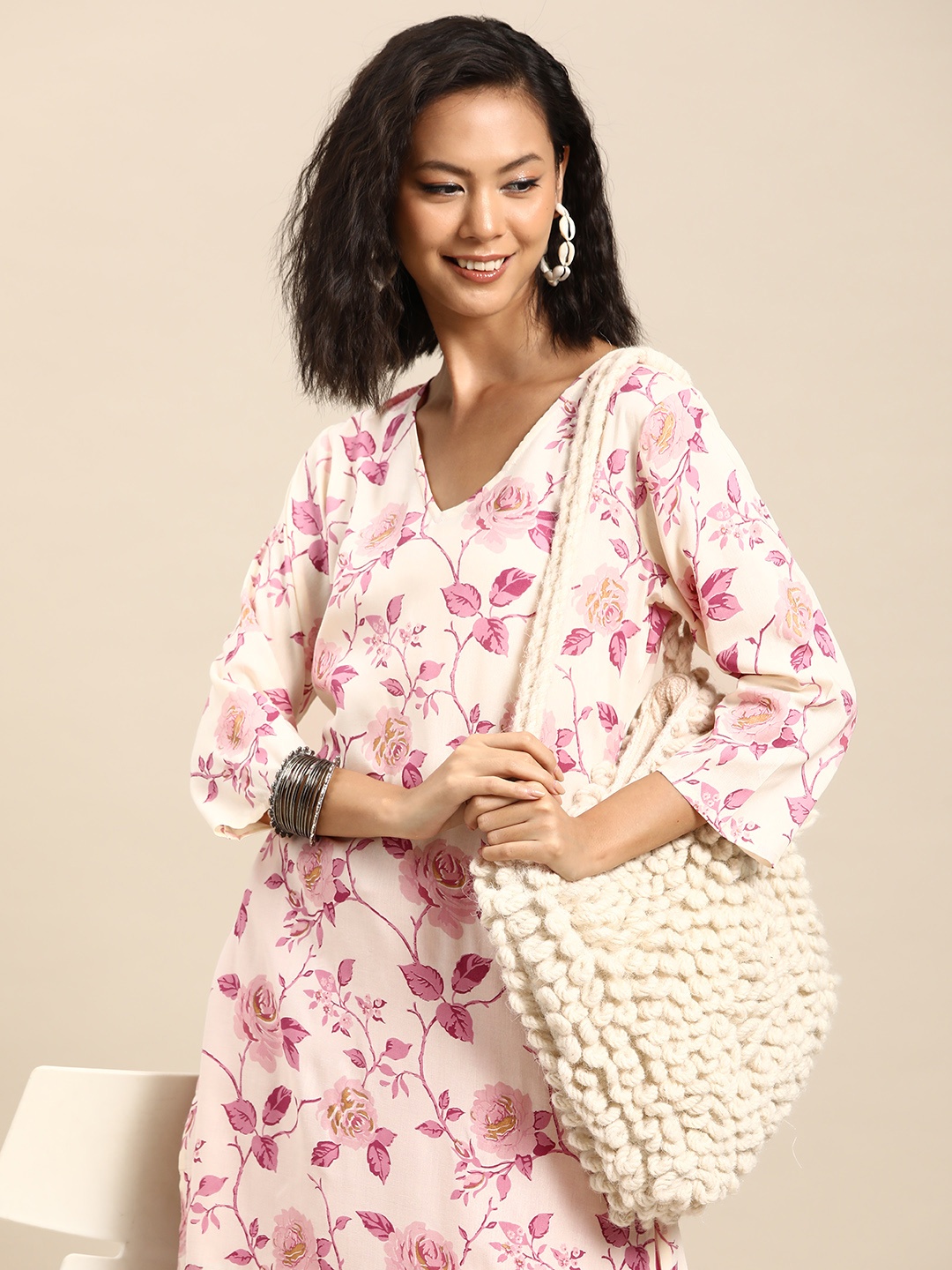 

Sangria Floral Printed Kurta, Pink