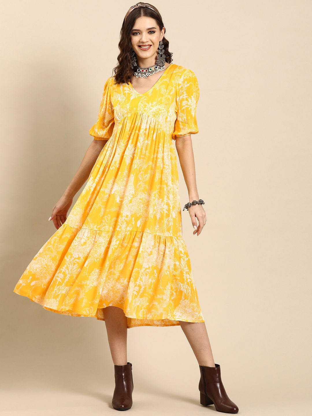 

Sangria Floral Print V-Neck Empire Midi Ethnic Dress, Yellow