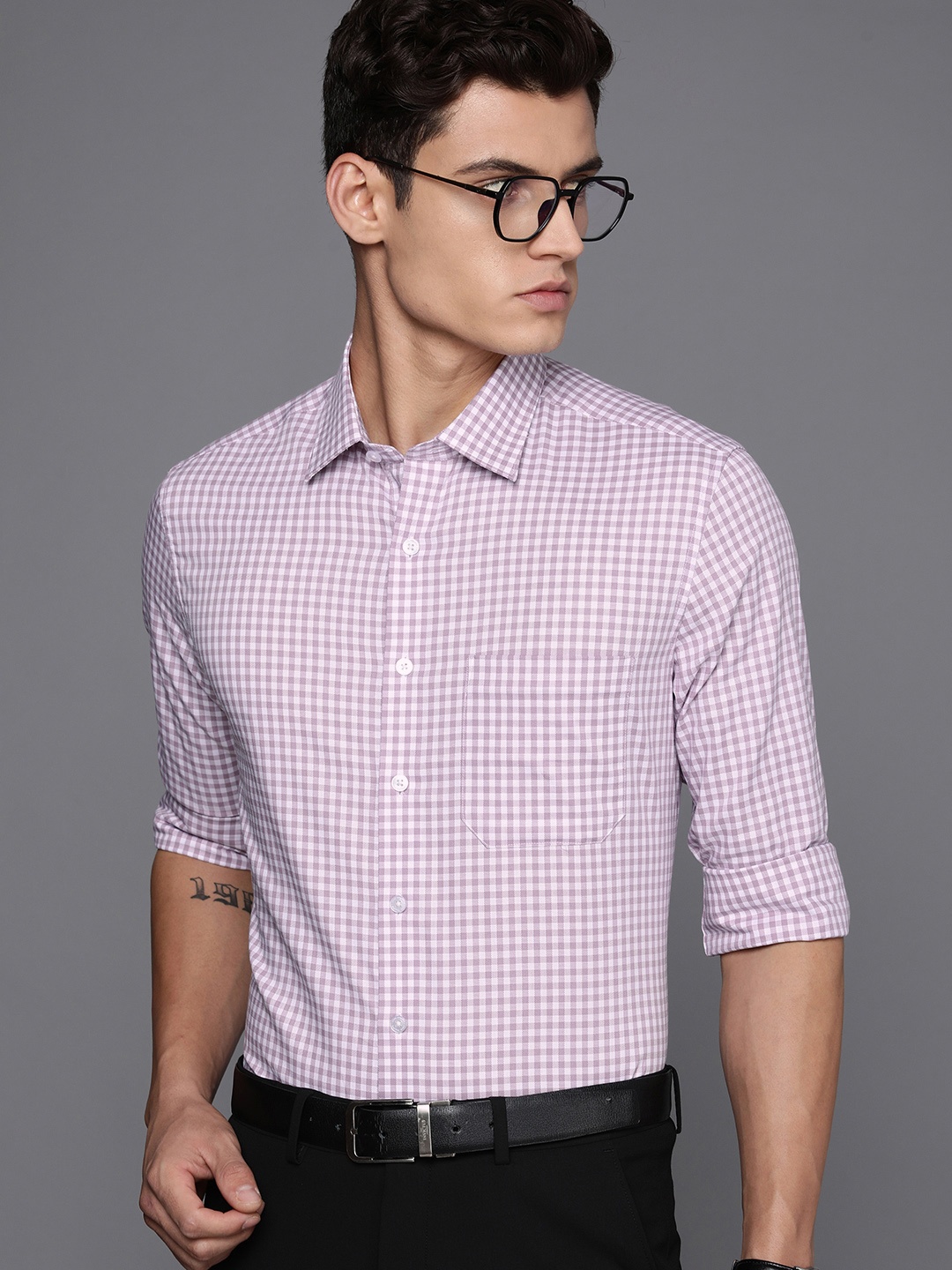 

Louis Philippe Men Pure Cotton Slim Fit Grid Tattersall Checks Formal Shirt, Mauve